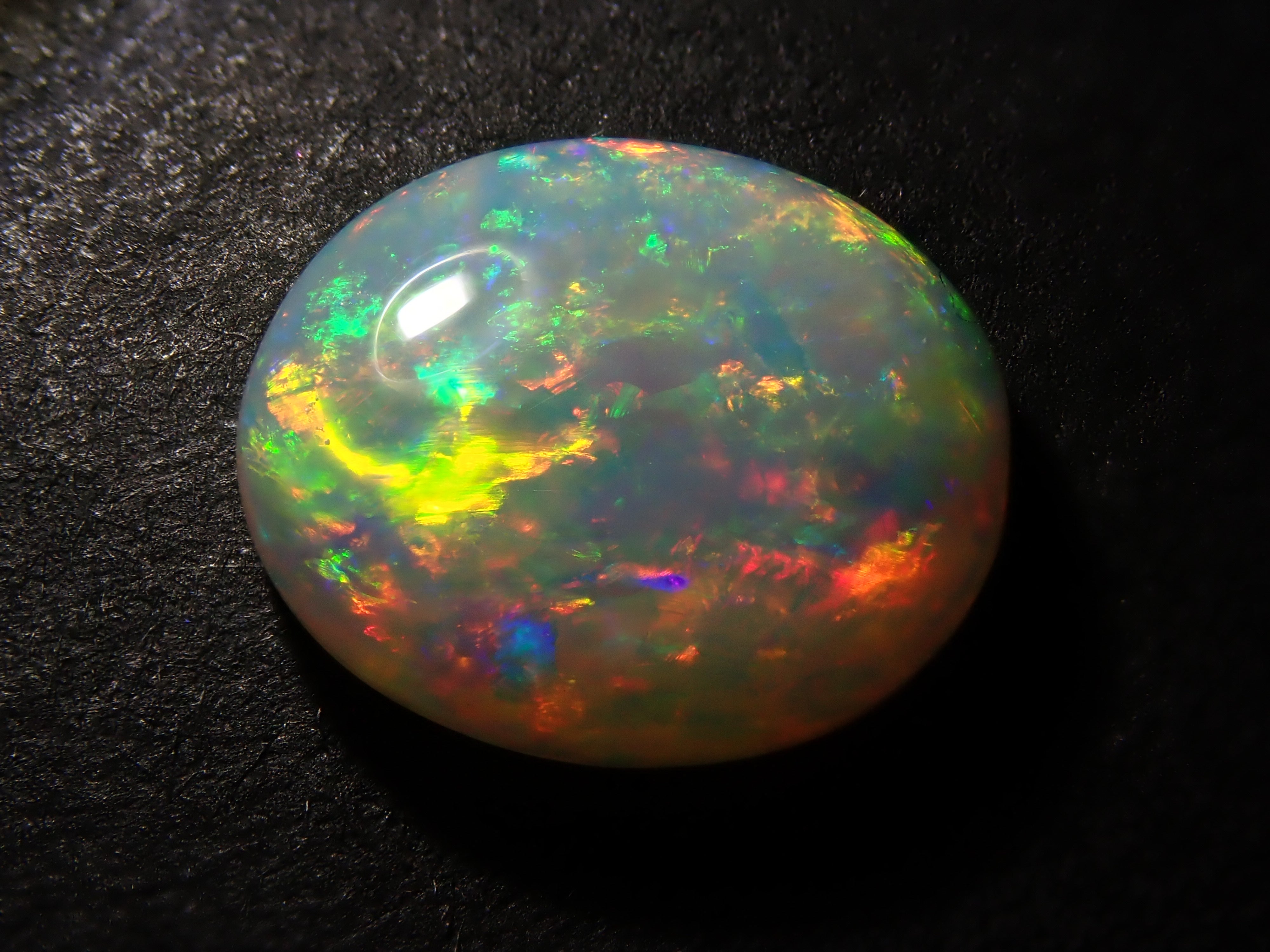 【12/24 22時販売】オーストラリア産ホワイトオパール 1.928ctルース