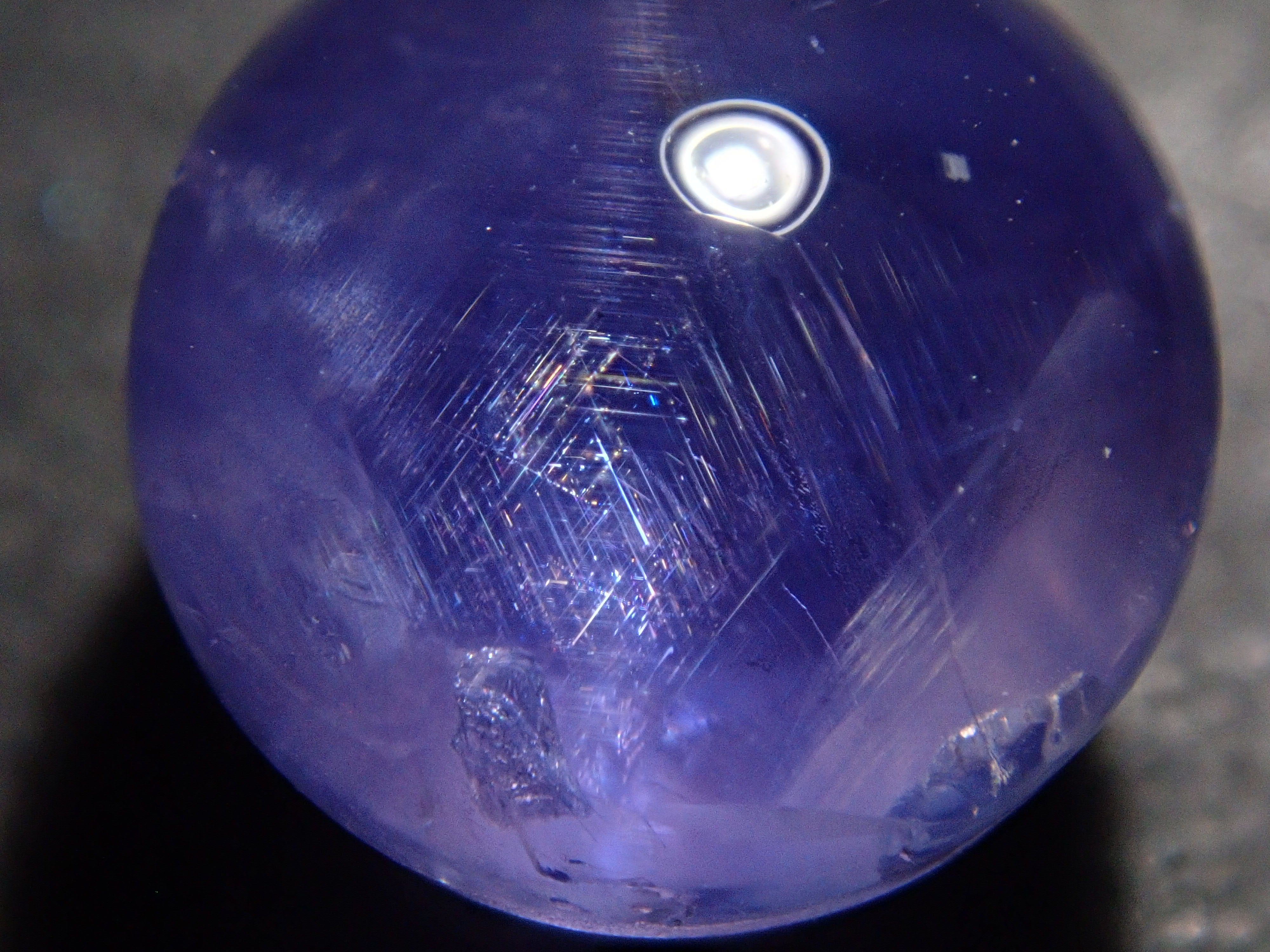 【Sale starts April 4th at 10 PM JST】Sri Lankan Star Sapphire 4.758ct Loose Stone (Color Shift)
