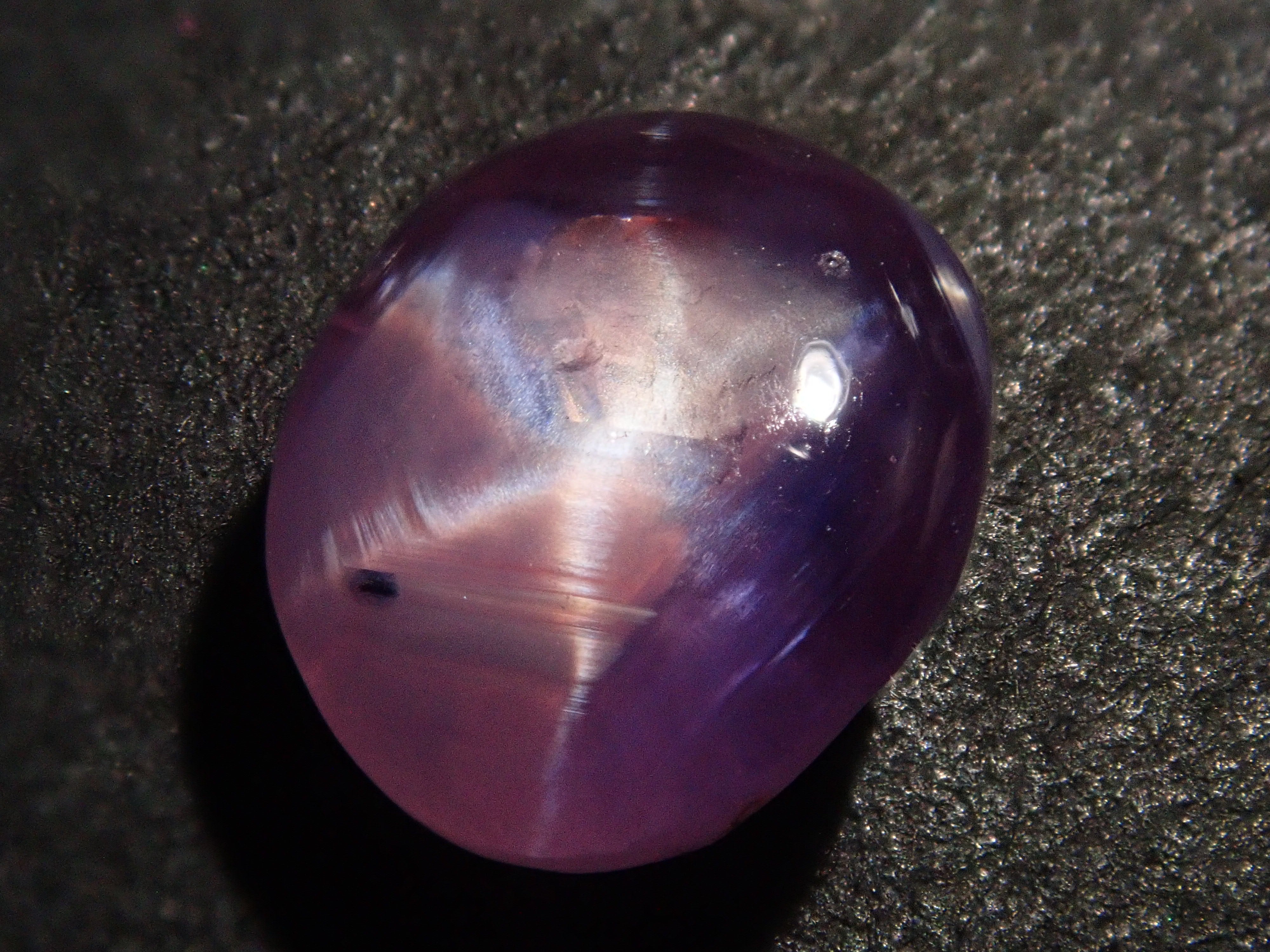 【1/11 22時販売】スリランカ産スターサファイア 3.317ctルース