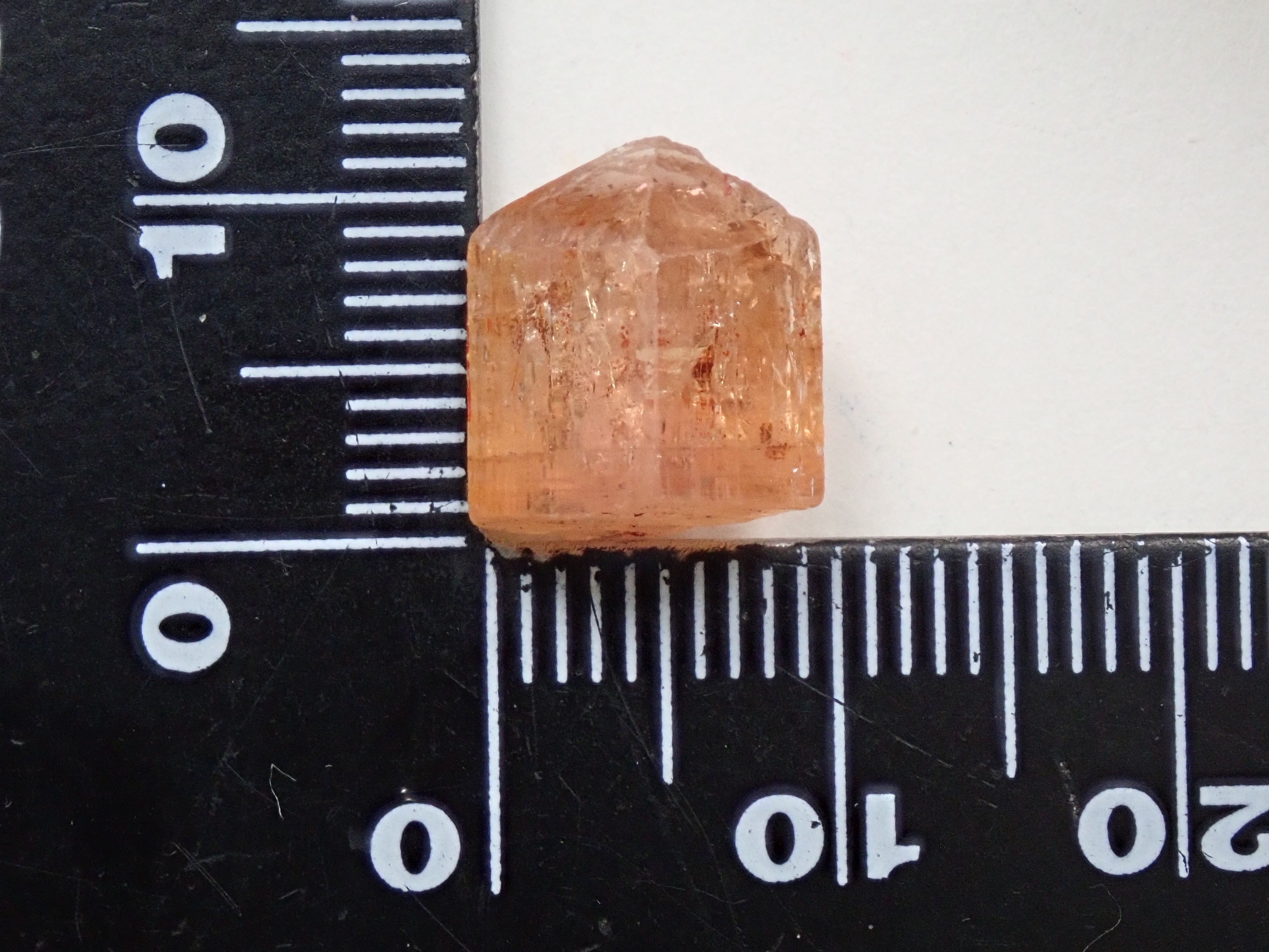 【12547808更新】インペリアルトパーズ 7.170ct原石