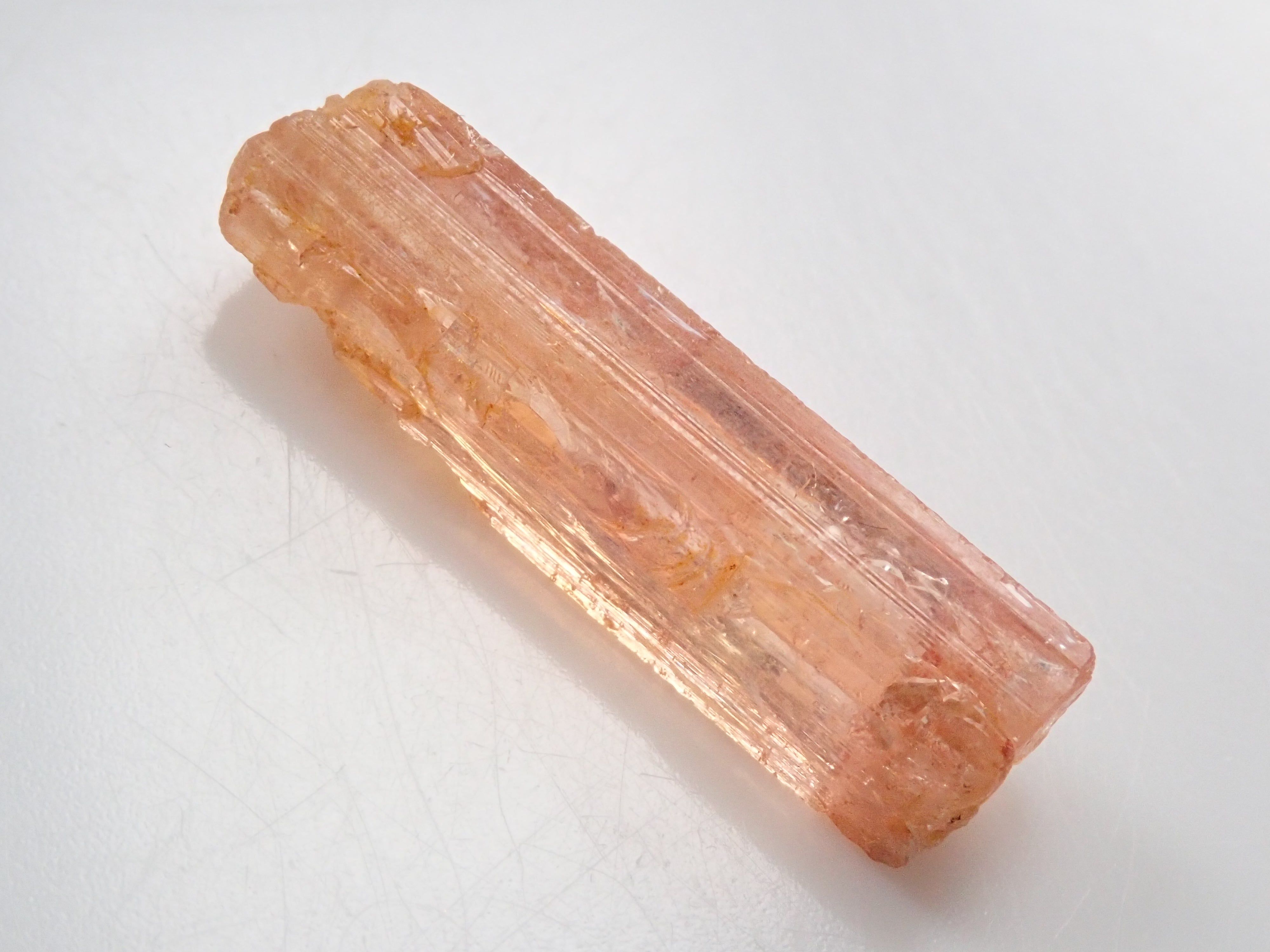 【12547810更新】インペリアルトパーズ 5.667ct原石