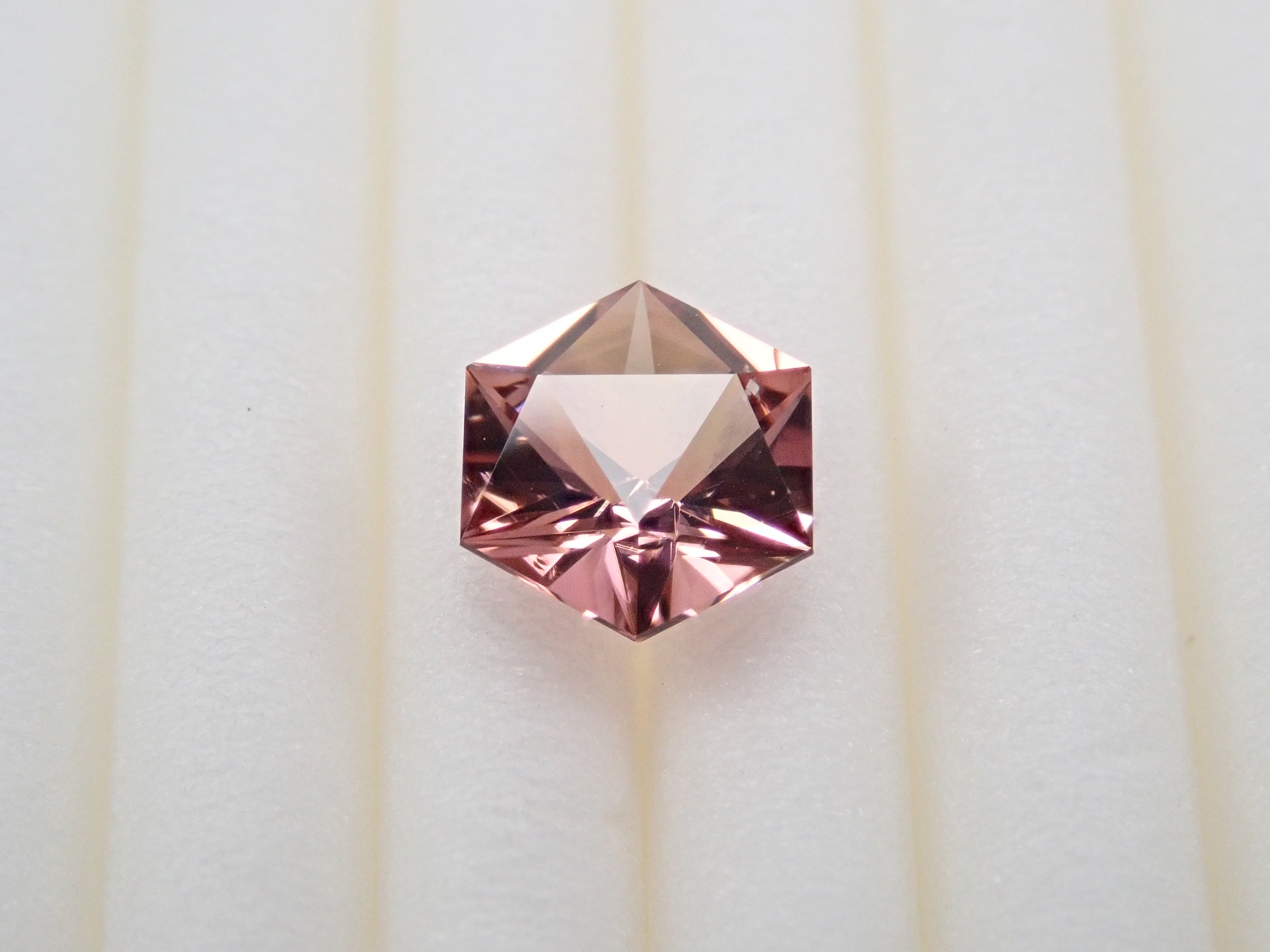 【12547839掲載】ピンクトルマリン 0.541ctルース