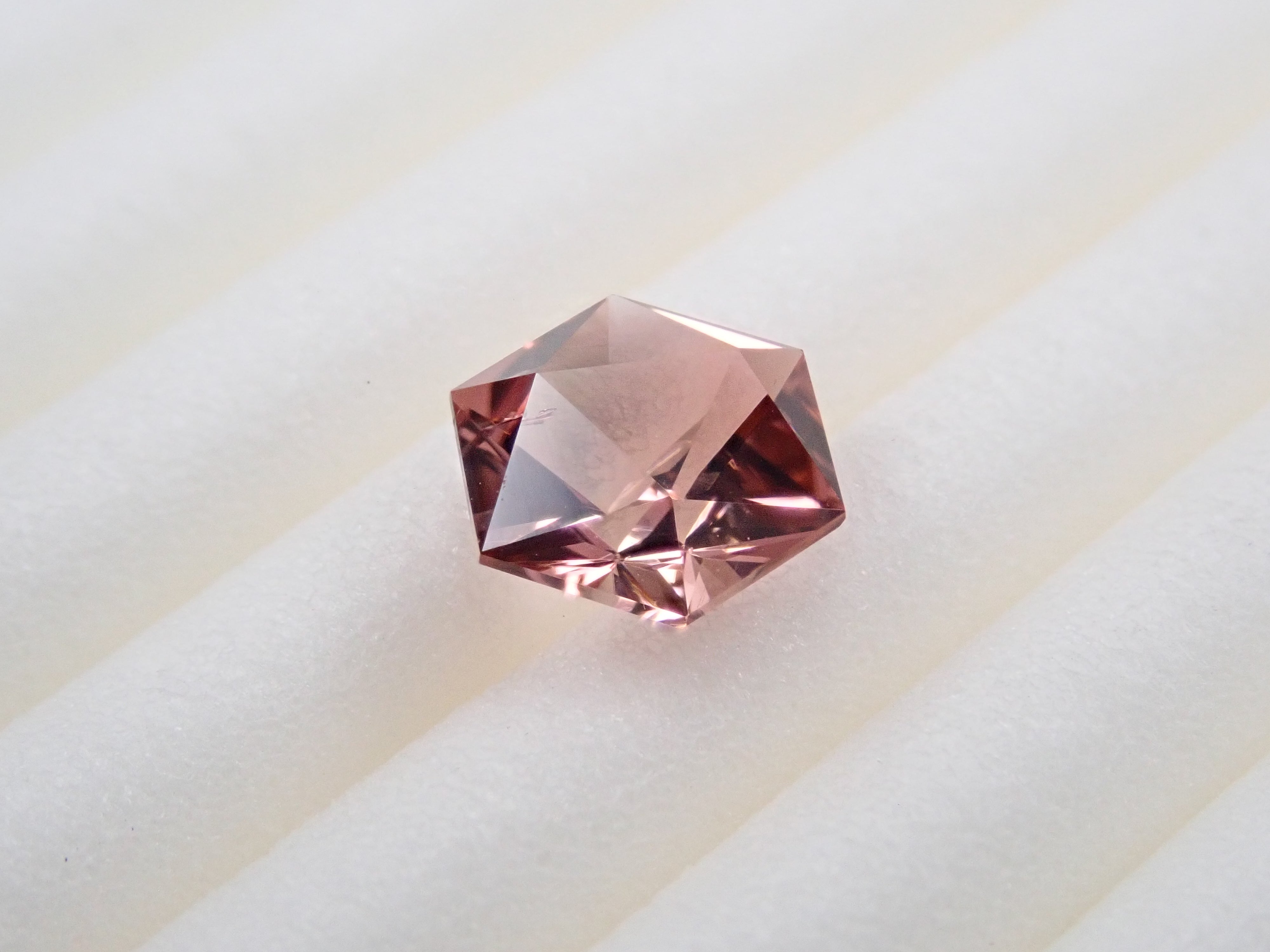 【12547839掲載】ピンクトルマリン 0.541ctルース