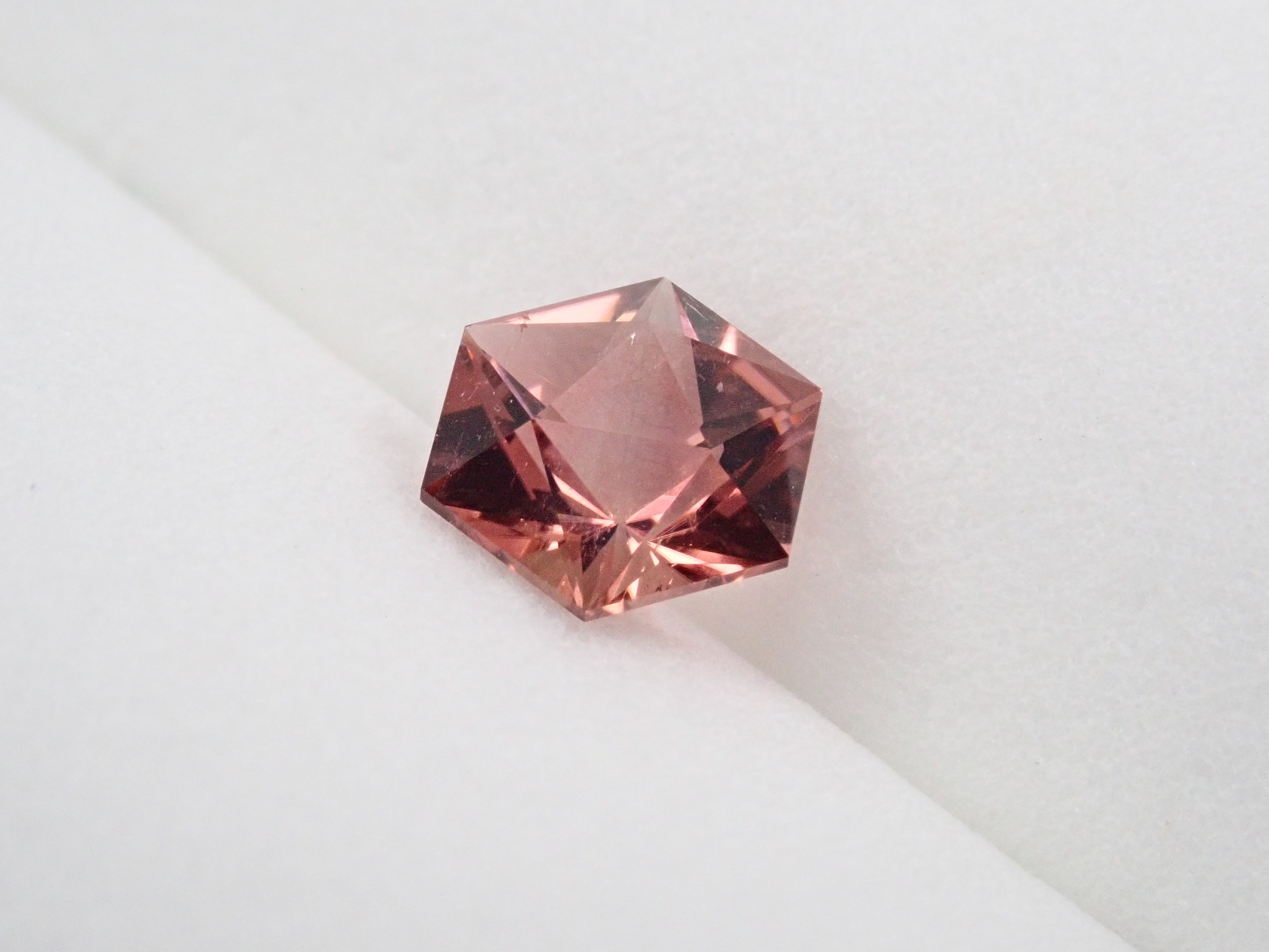 【12547840掲載】ピンクトルマリン 0.714ctルース