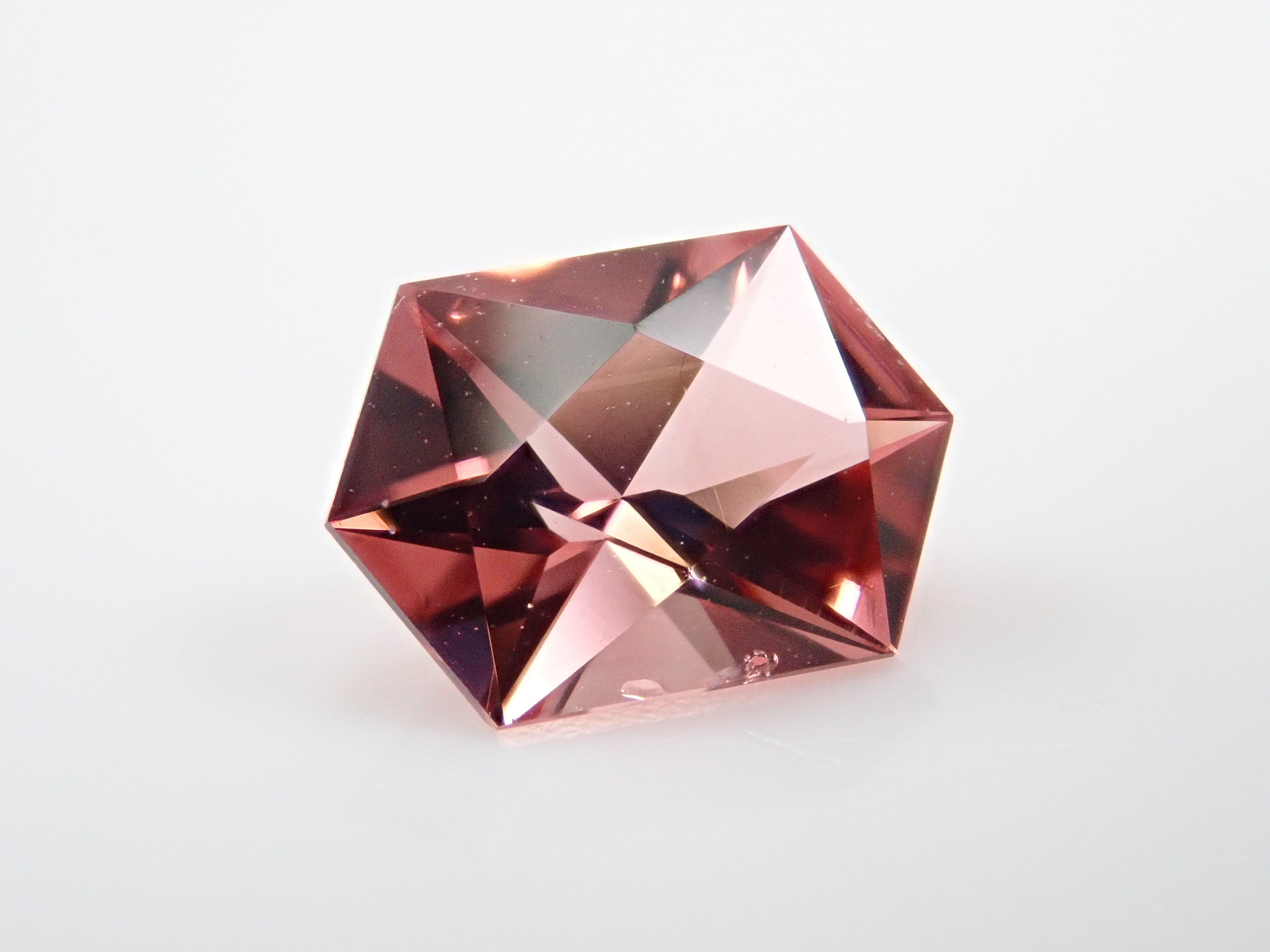 【12547852掲載】ピンクトルマリン 0.701ctルース