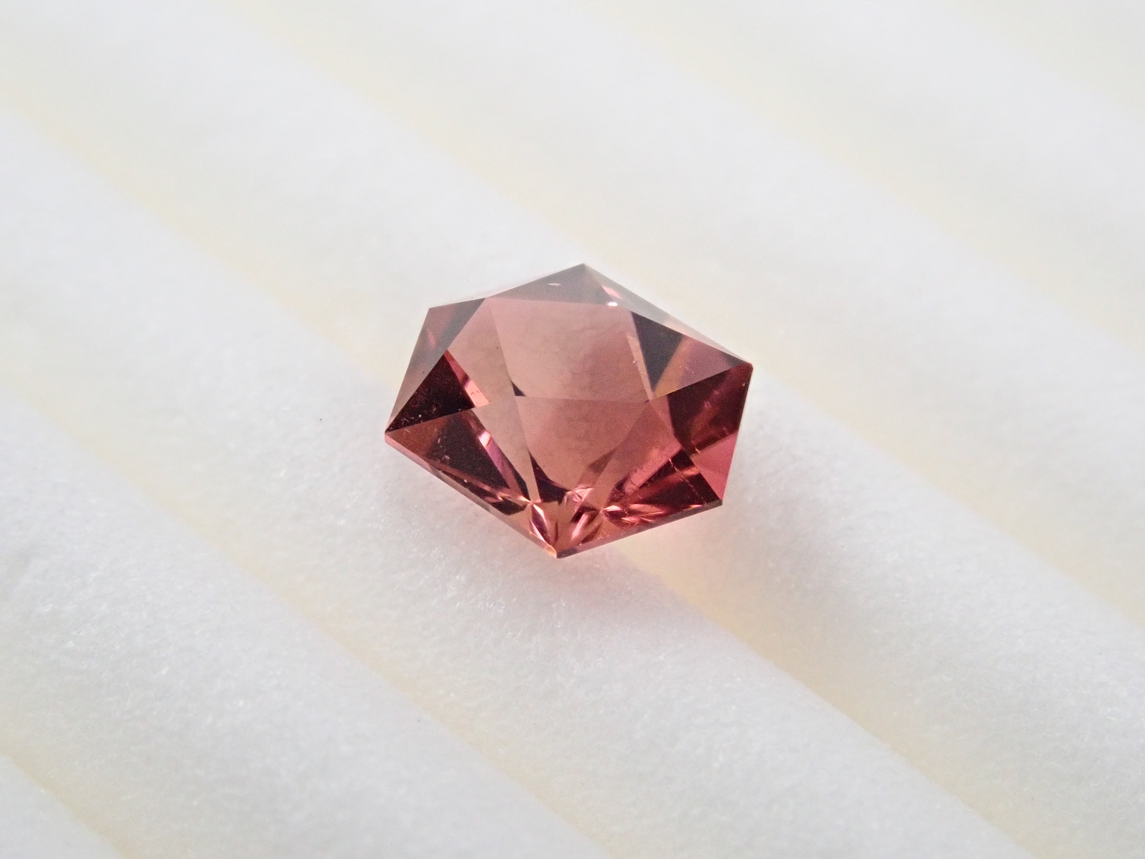 【12547853掲載】ピンクトルマリン 0.461ctルース