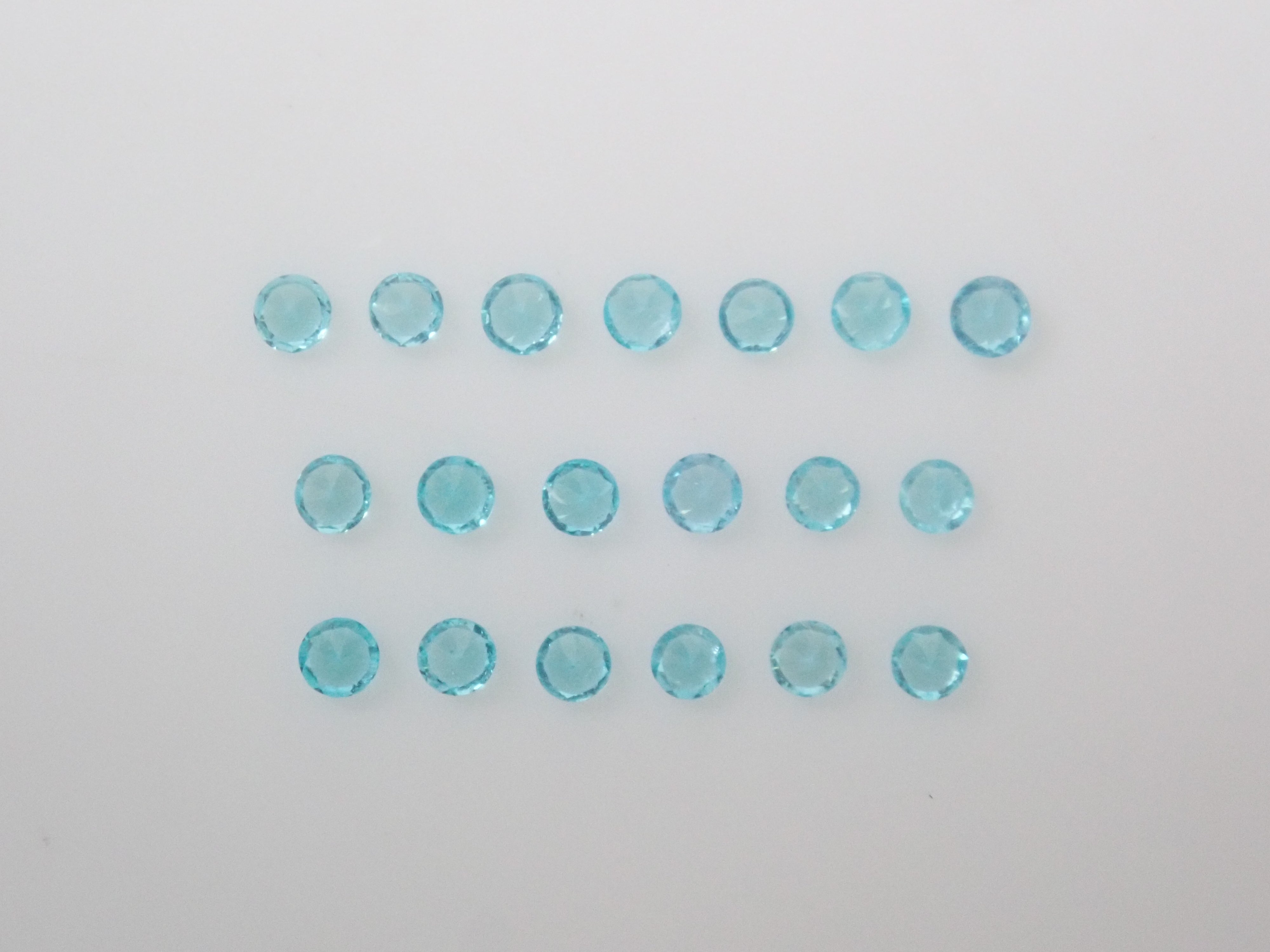 【12/21 22時販売】《限定20石》ブラジル産パライバトルマリン(CuO:2.3%,Mn0:2.6%)含むネオンカラーのパライバガチャ《複数購入割引有》