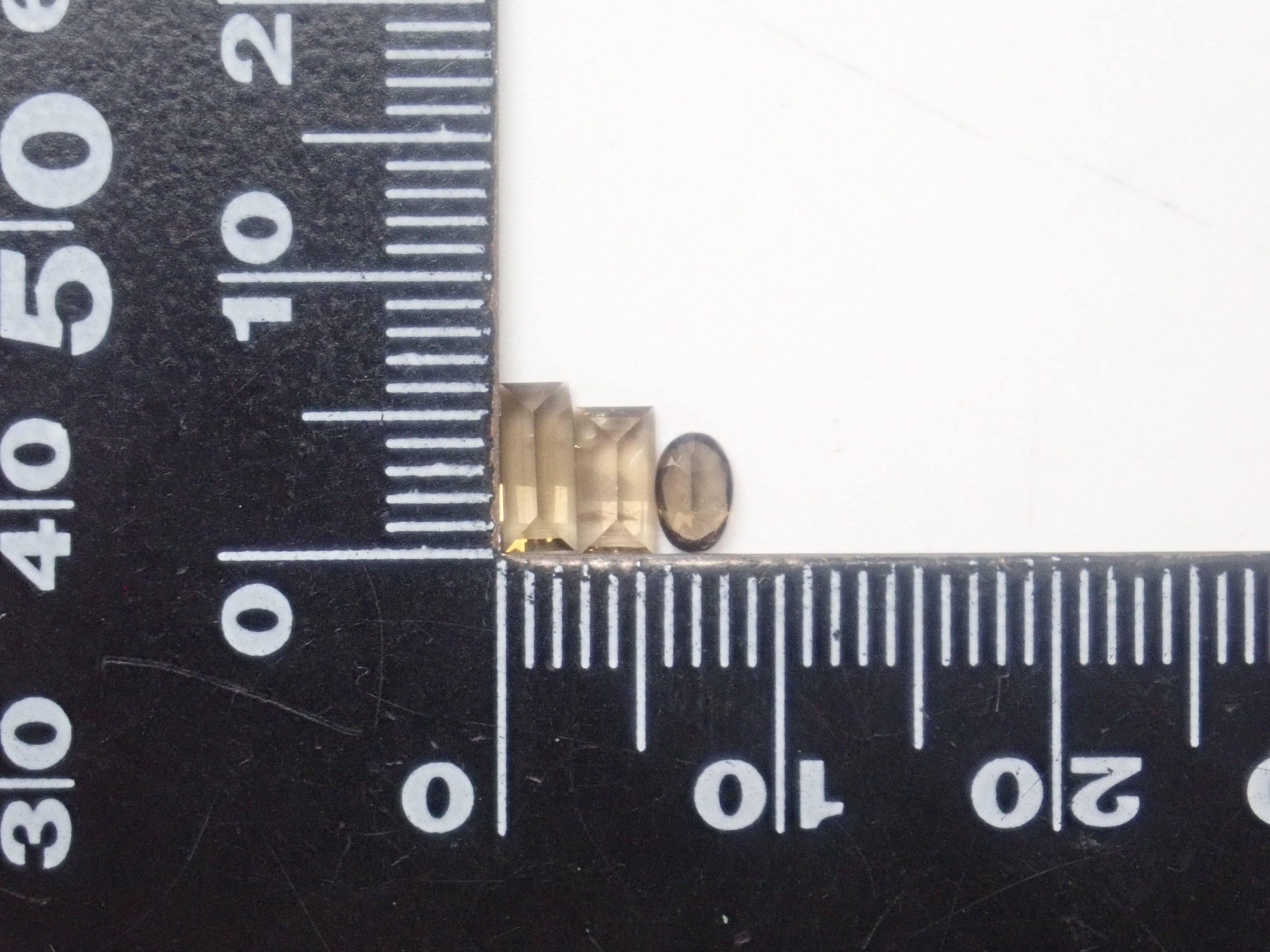 【12/20 22時販売】《限定10石》レアストーンガチャ💎シンシャ・ジンバブエ産ユークレース・レッドベリル・スターペリドットなど《複数購入割引有》