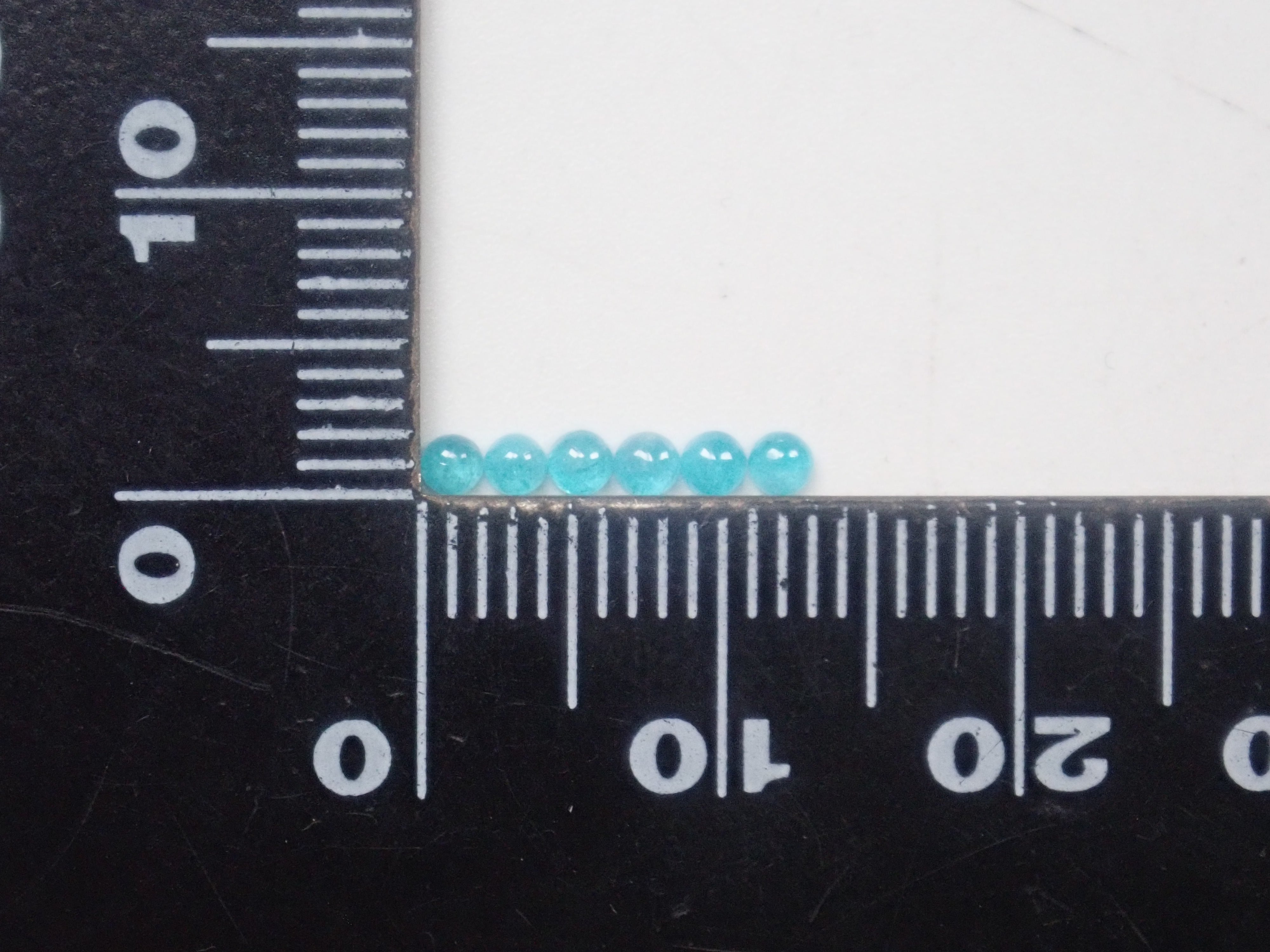 【12/31 22時販売】《限定20石》ブラジル産パライバトルマリン(カボションカット約2.2mm)《複数購入割引有》