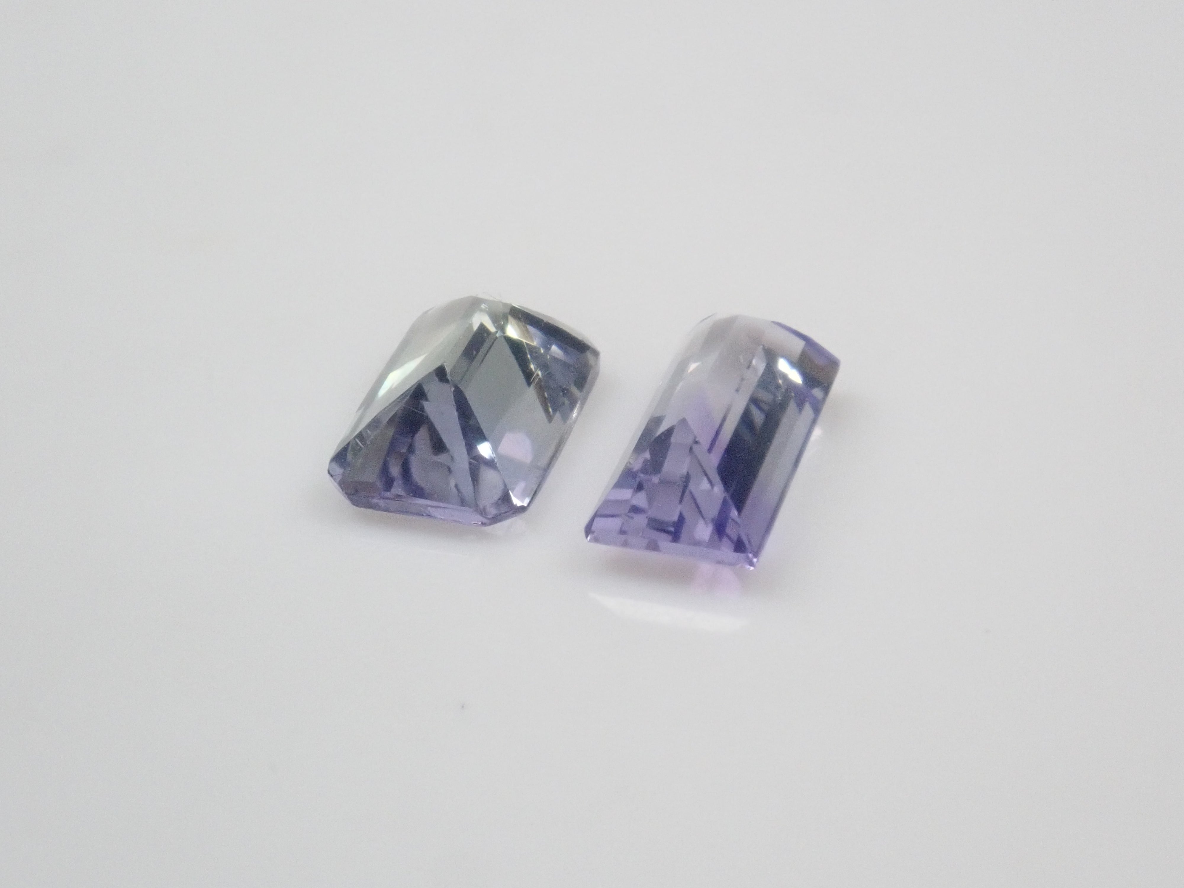 【1/2 22時販売】《限定11石》バイカラーガチャ(ジンバブエ産バイカラーユークレース、バイカラーサファイア、バイカラーゾイサイト含む)《複数購入割引有》