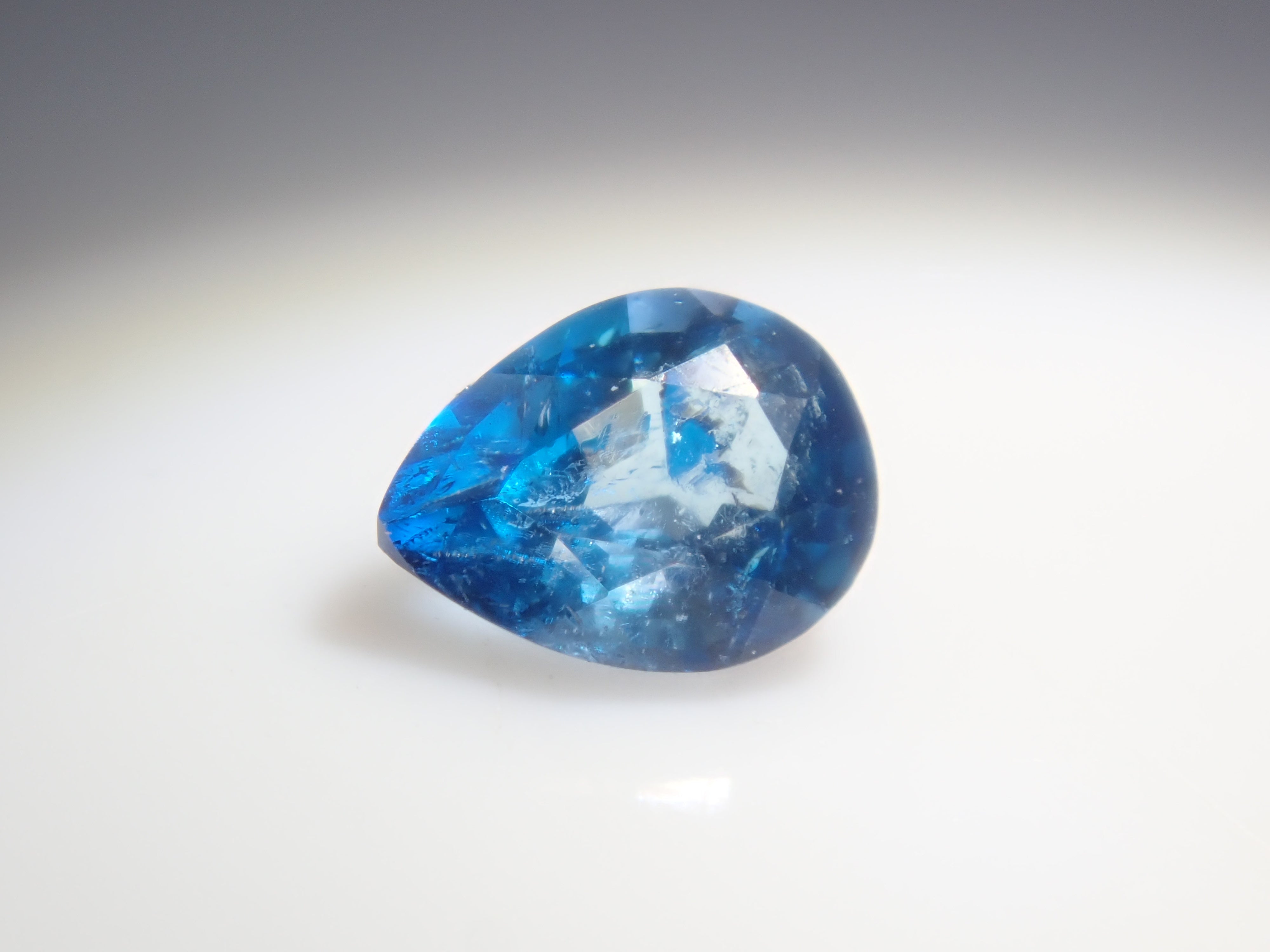 【1/4 22時販売】《限定12石》レアストーンガチャ💎ブラジル産パライバトルマリン0.22ct(ソーティング付)・ジンバブエ産ユークレース・モザンビーク産パライバトルマリン・ベニトアイト・アキシナイト・辰砂(シンシャ)《複数購入割引有》