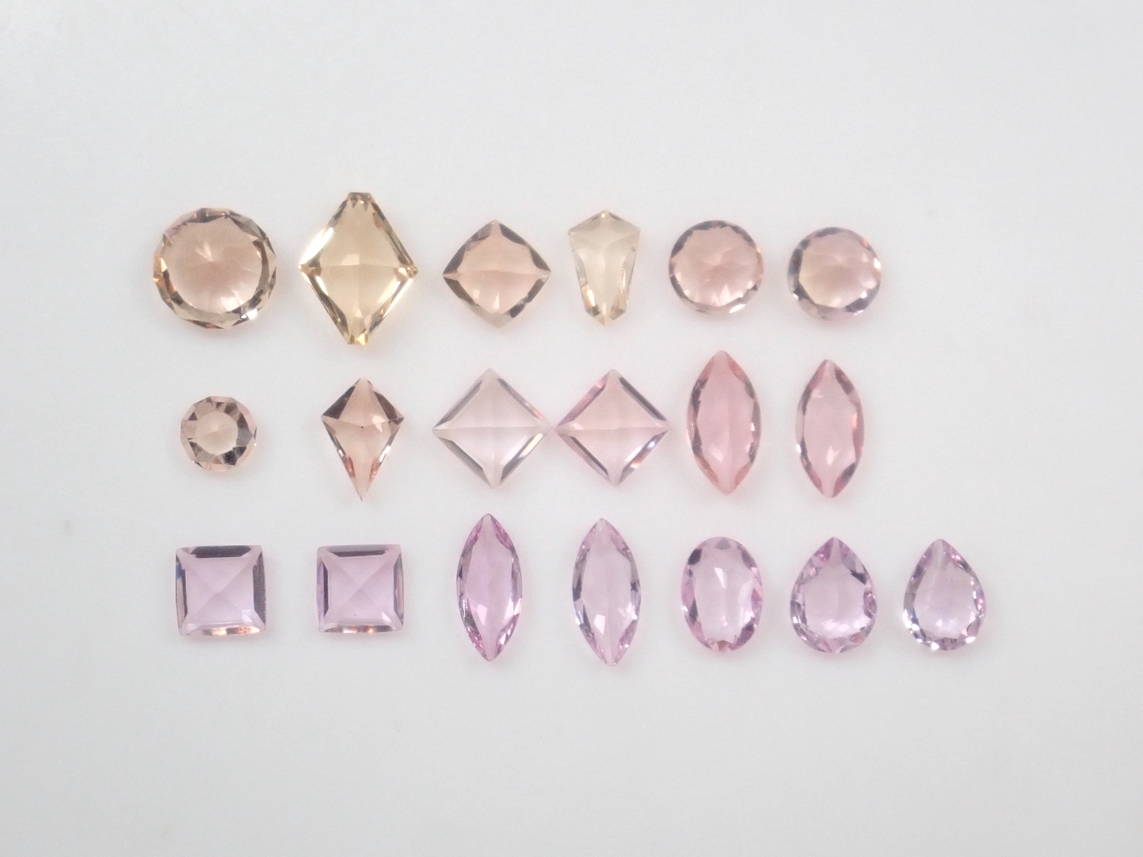 【2/15 22時販売】《限定20石》通常69800円のピンクインペリアルトパーズが当たるインペリアルトパーズガチャ《複数購入割引有》