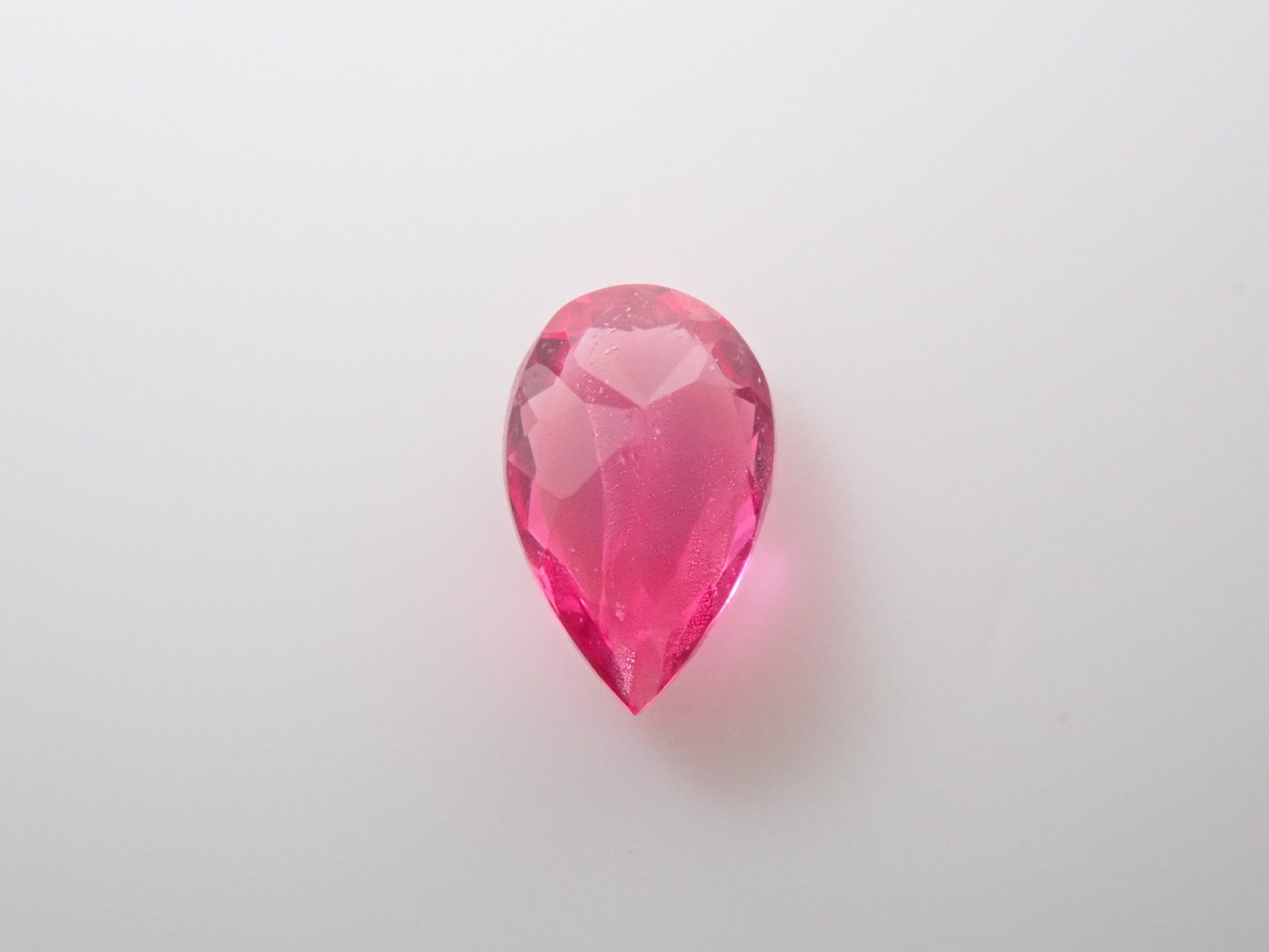 アメリカ産ノンオイルレッドベリル 0.060ctルース GIA