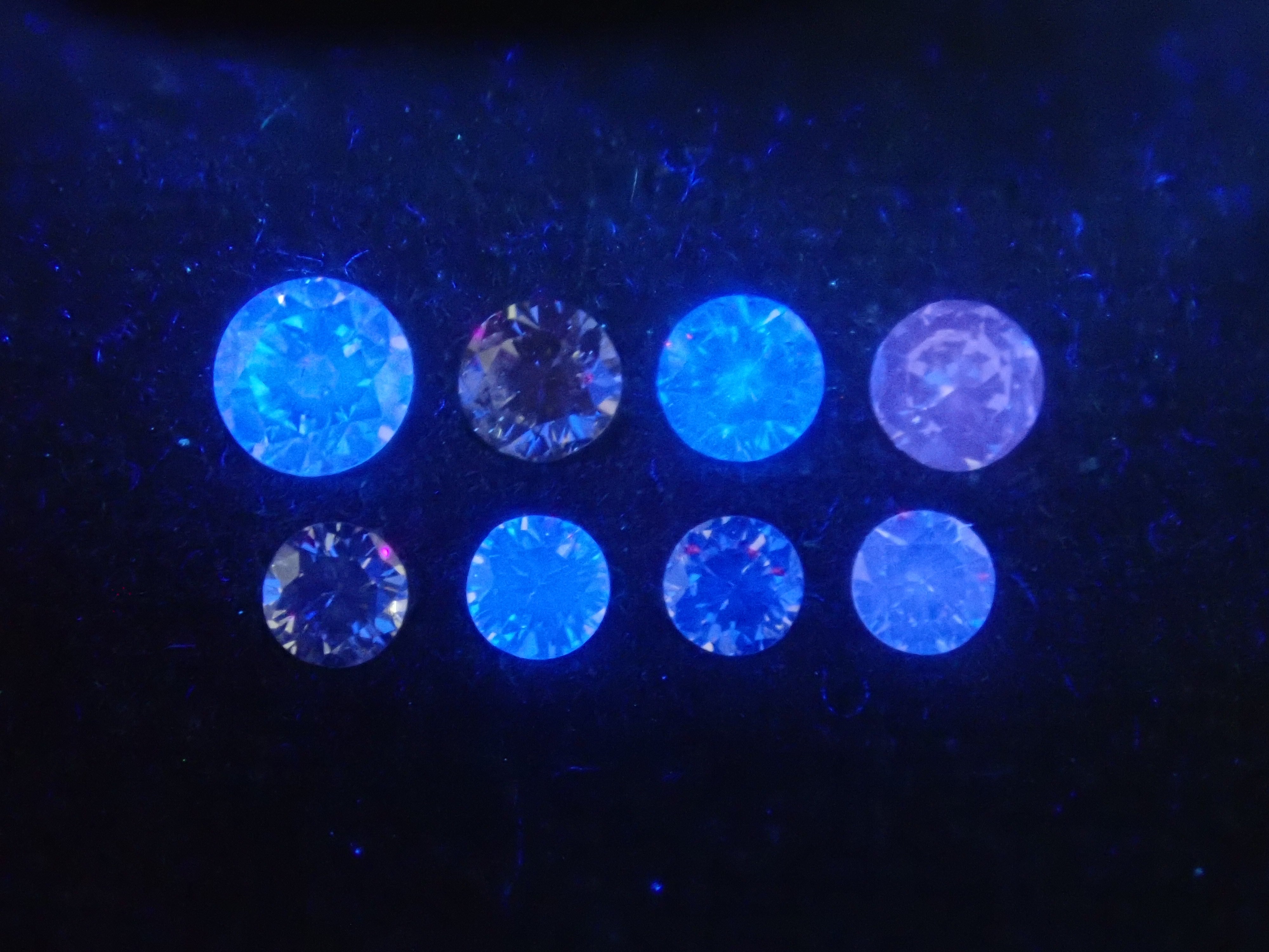 【1/9 22時販売】《限定10石》VVS-1/H&Cソーティング付など含むダイヤモンドガチャ《複数購入割引有》