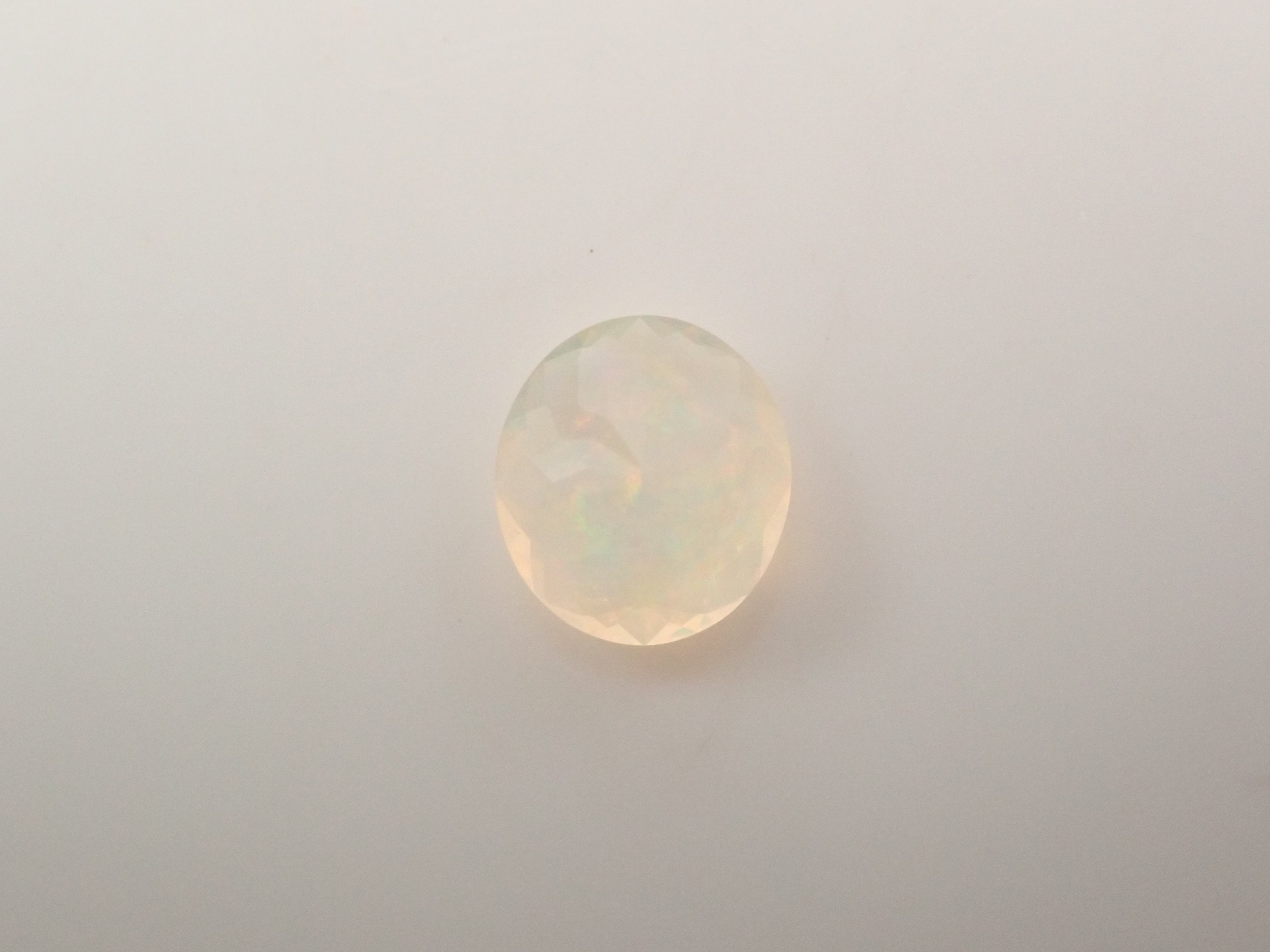 【1/2 22時販売】メキシコ産オパール(ファセットカット) 0.261ctルース(コントラルスオパール)