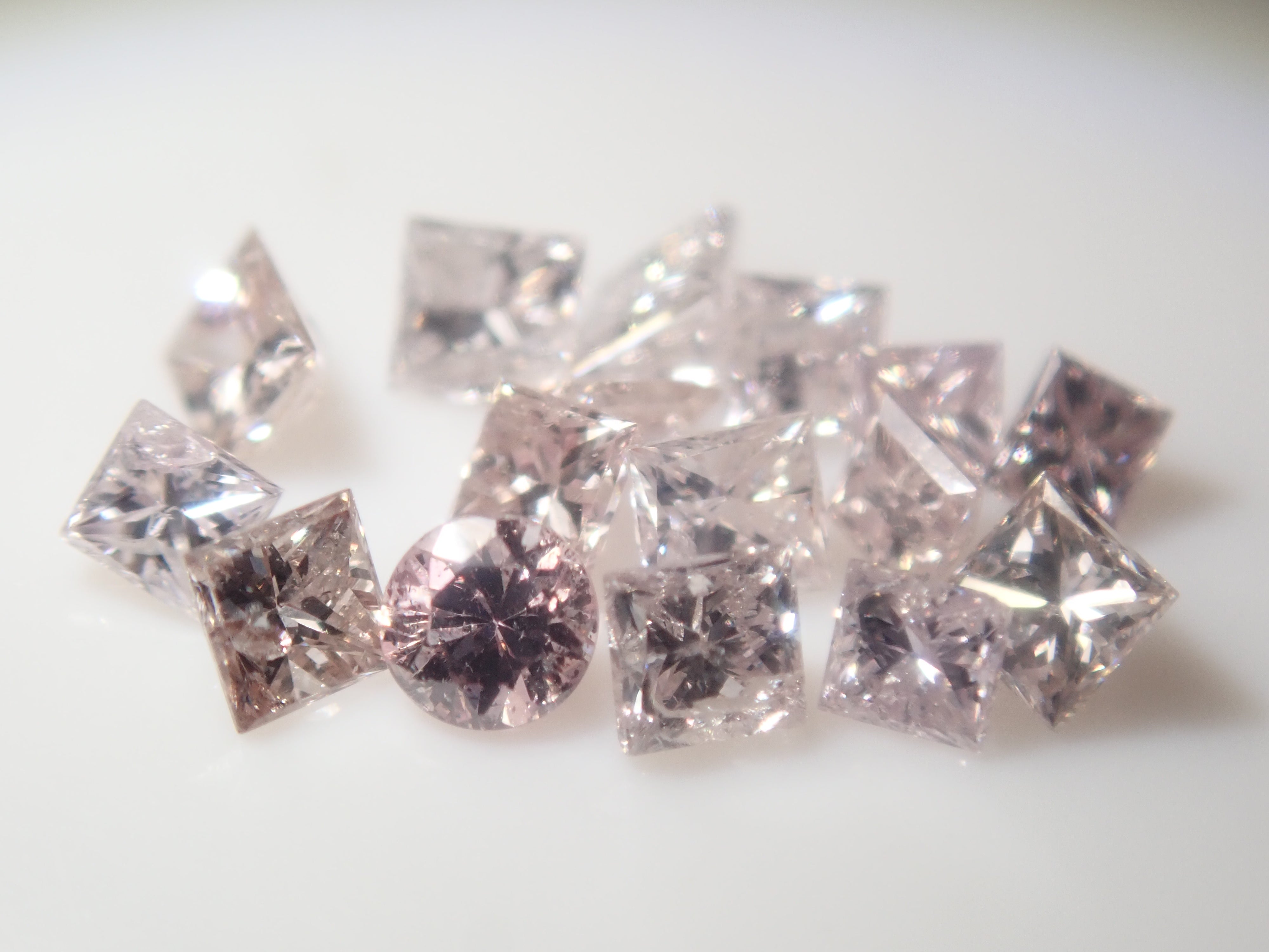 【1/18 22時販売】FANCY PURPLISH PINK/SI-1/含むピンクダイヤモンドガチャ《複数購入割引有》