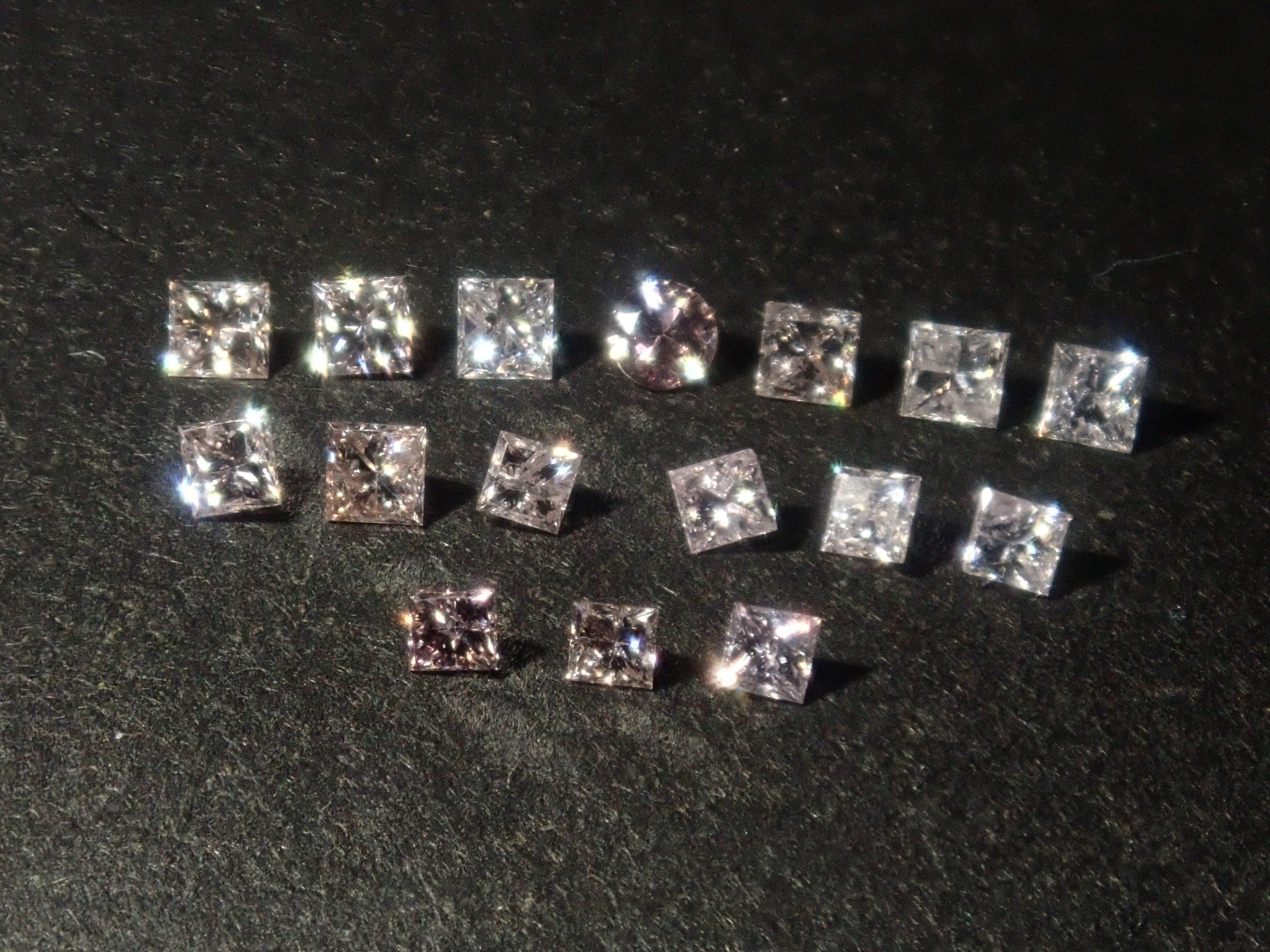 【1/18 22時販売】FANCY PURPLISH PINK/SI-1/含むピンクダイヤモンドガチャ《複数購入割引有》