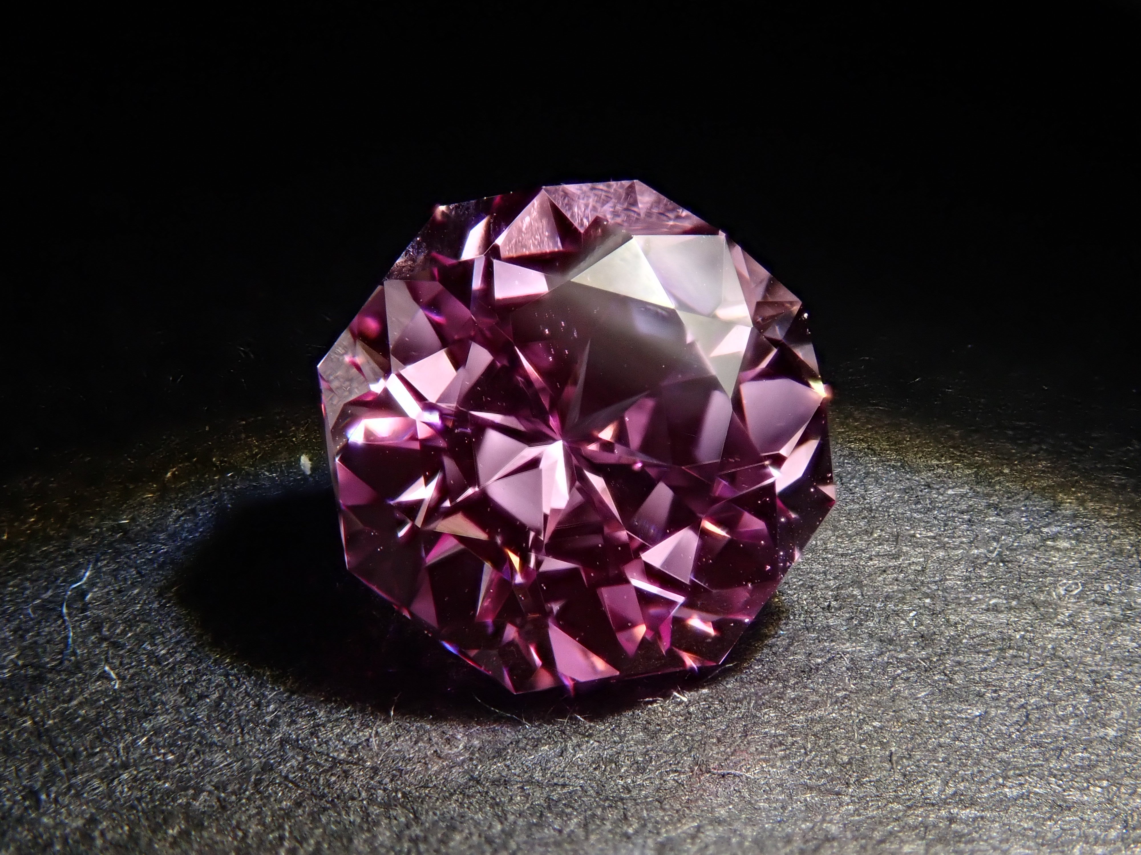 【1/2 22時販売】合成サファイア 1.416ctルース(合成ピンクサファイア)