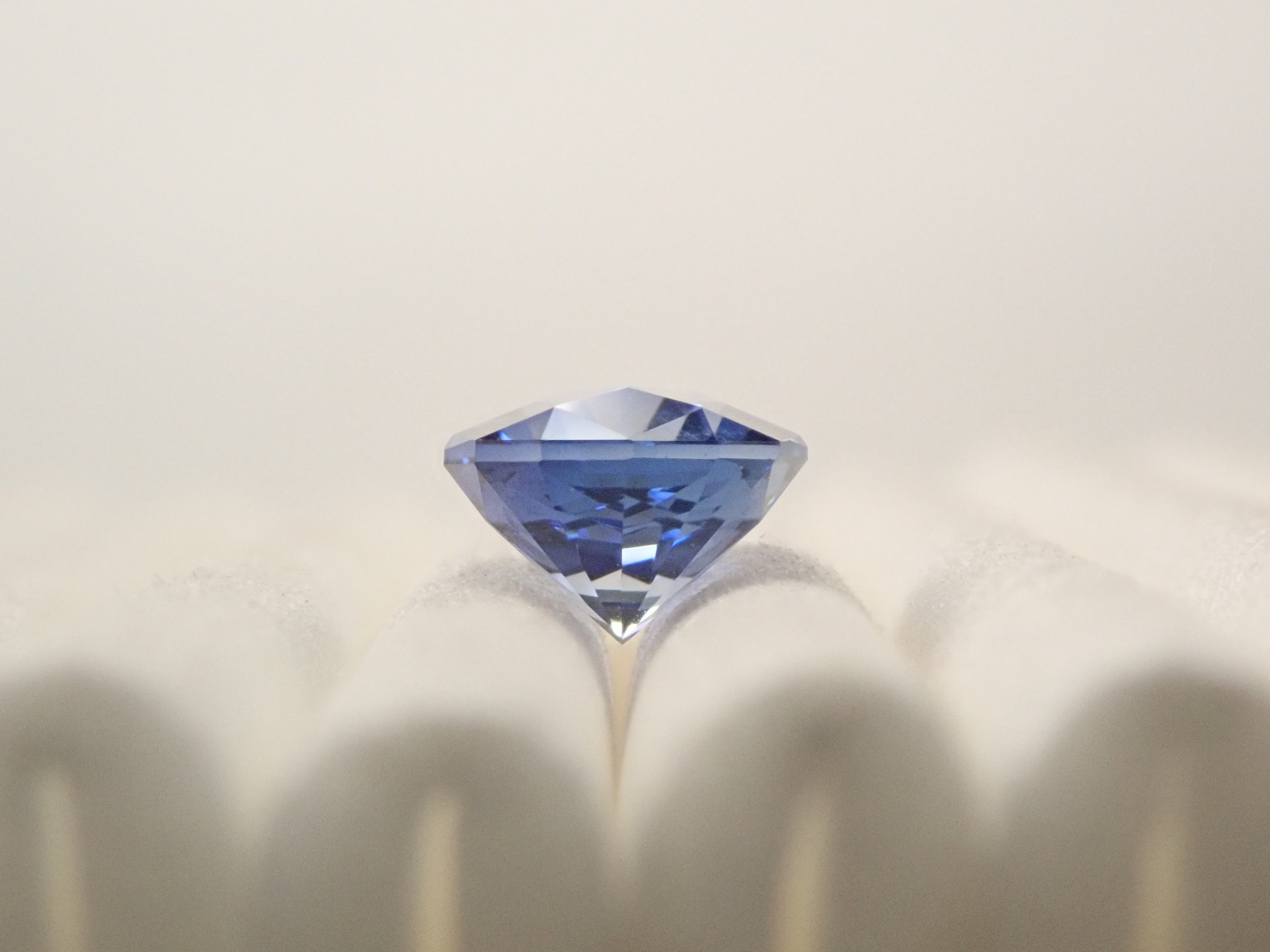 【1/3 22時販売】合成サファイア 1.547ctルース(合成ブルーサファイア)