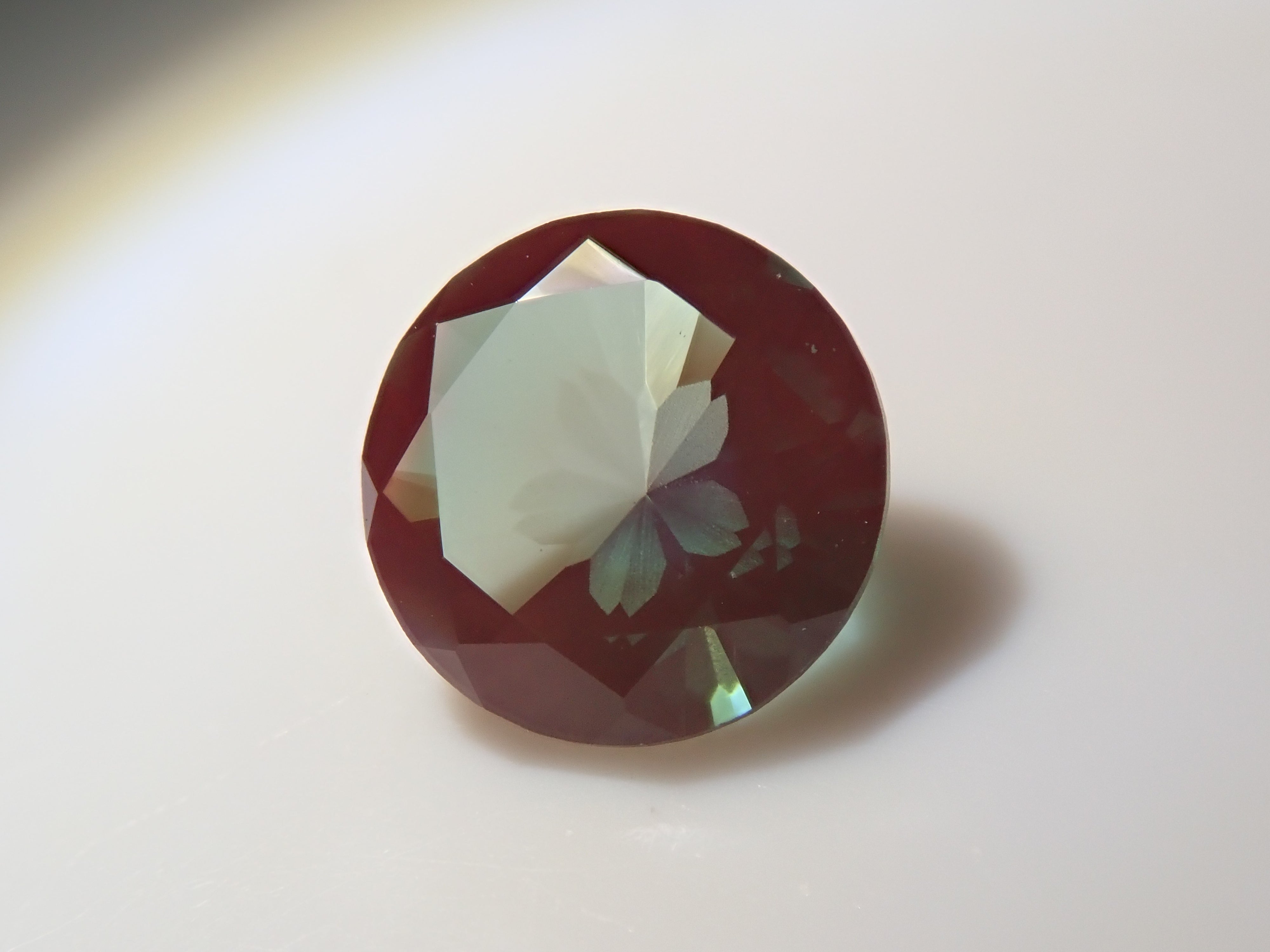 【1/5 22時販売】【さくらインカット】モンゴル産カラーチェンジアンデシン 6.0mm/0.655ctルース