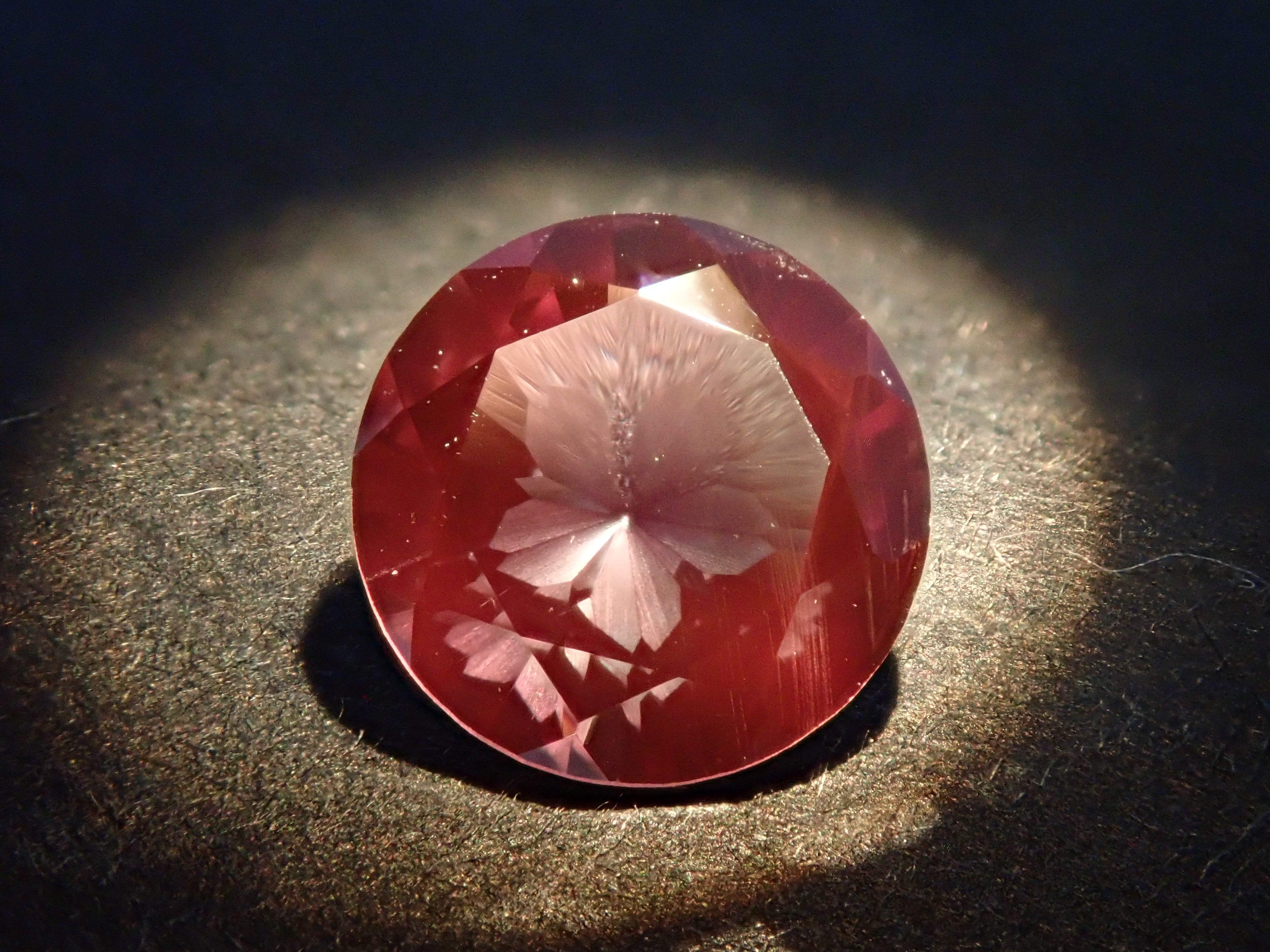 (Lottery sale 202604) (Shinjuku Marui 20260319 removed) (12561741 listed) Mongolian Color Change Andesine 0.641ct Loose Stone
