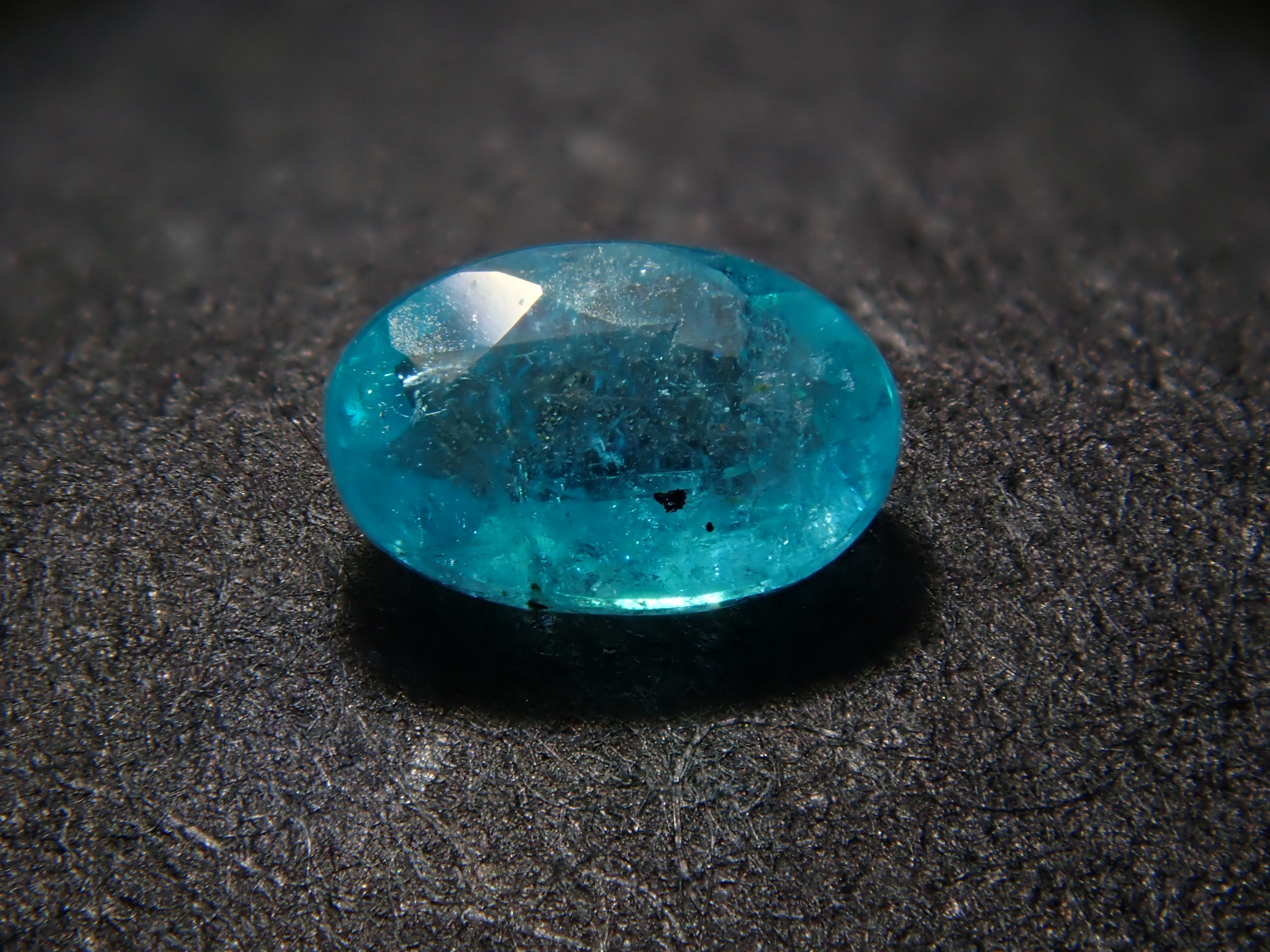 【1/9 22時販売】ブラジル産パライバトルマリン 0.115ctルース(CuO:2.0%,MnO:0.6%)