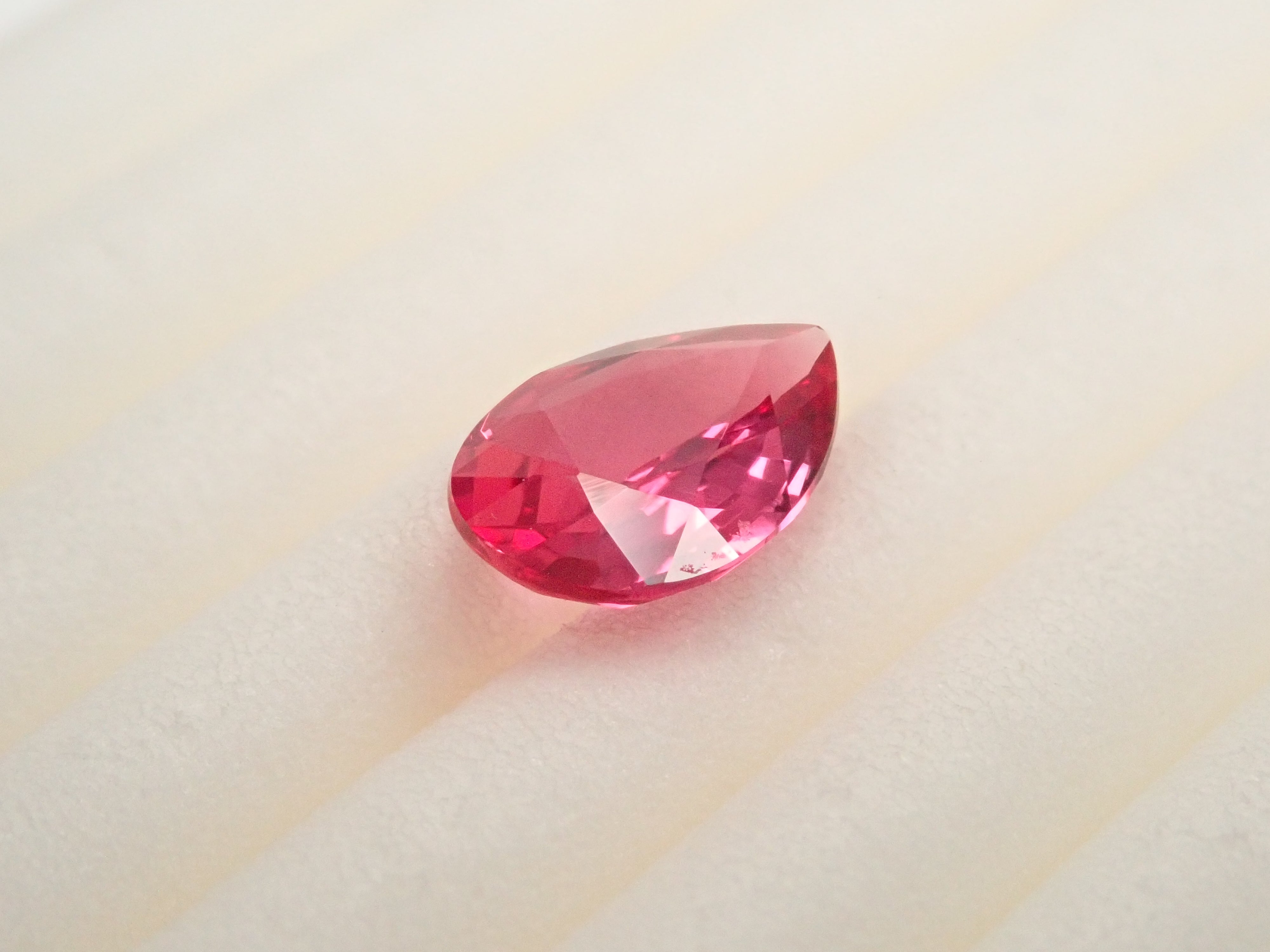 【1/10 22時販売】非加熱ピジョンブラッドルビー 0.710ctルース AIGS