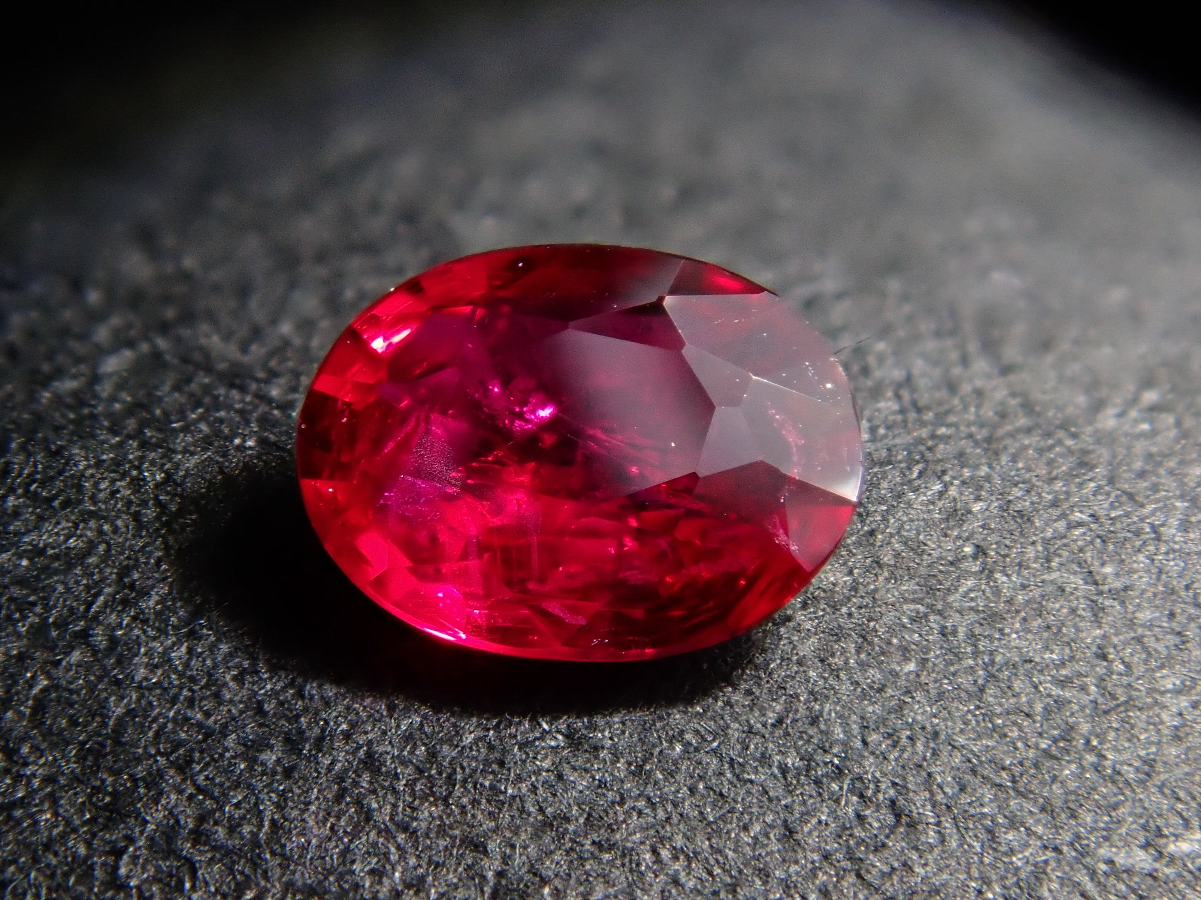 【12/31 22時販売】ピジョンブラッドルビー 0.170ctルース AIGS