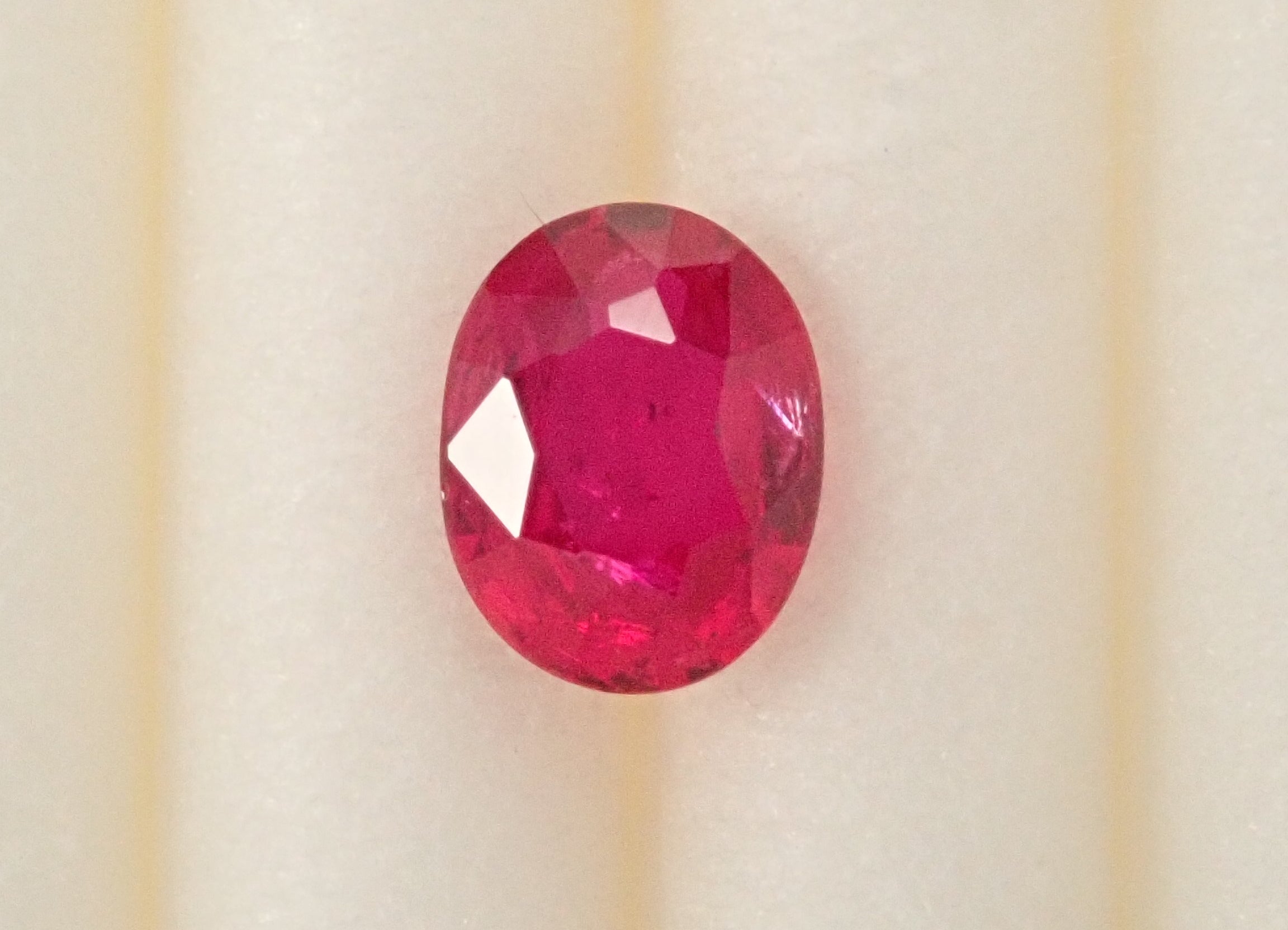 【12/31 22時販売】ピジョンブラッドルビー 0.170ctルース AIGS