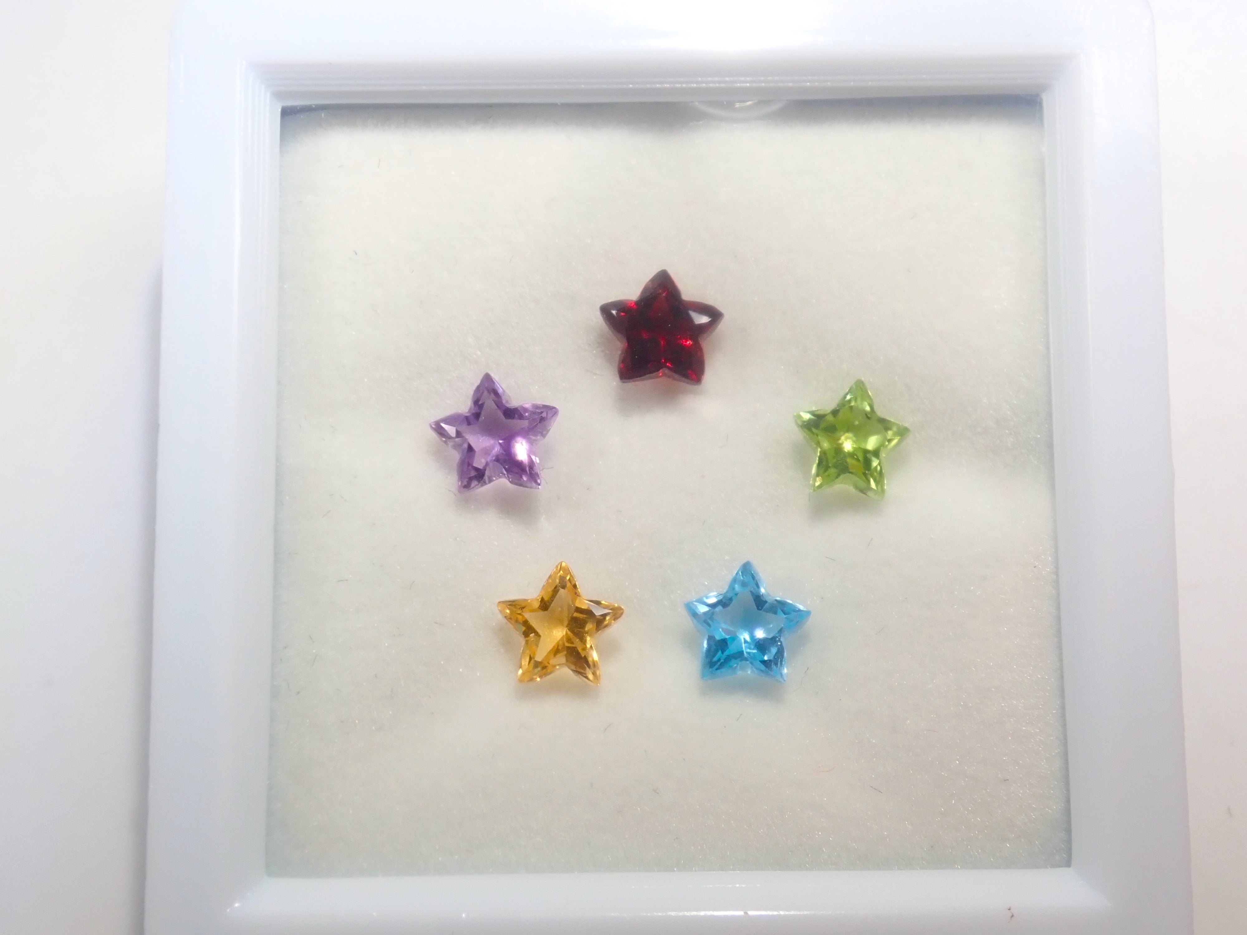 【1/1 0時販売開始】🎍2026年新春福袋🎍《初心者向け宝石福袋》スターカット宝石5石+宝石図鑑トランプ+宝石ボールペン+宝石文房具2点入り福袋《2万円相当》【福袋まとめて購入割引】