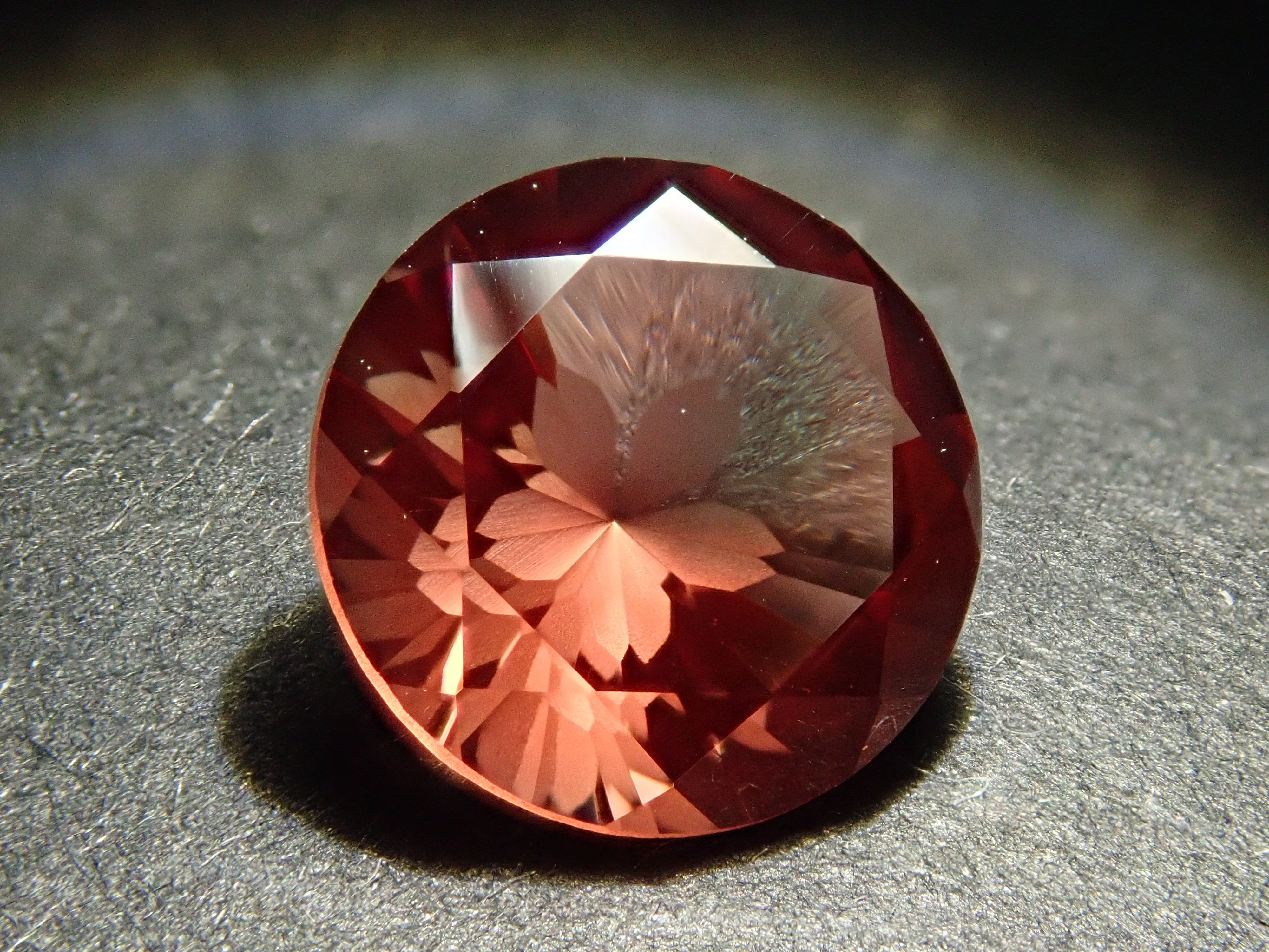 【さくらインカット】モンゴル産アンデシン 8.0mm/1.652ctルース