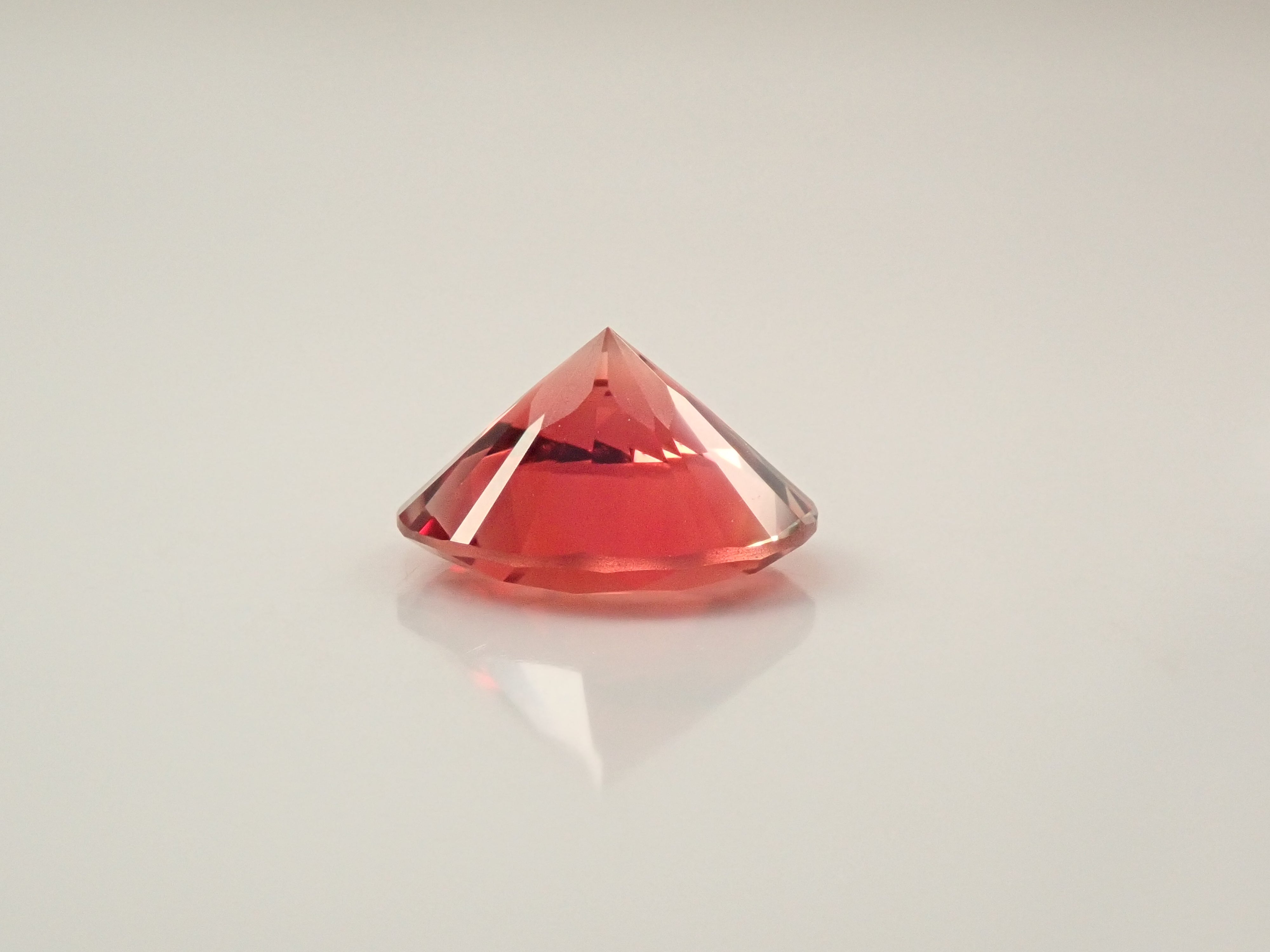 【櫻花內切】藏式安山石 8.0毫米/1.366克拉裸石