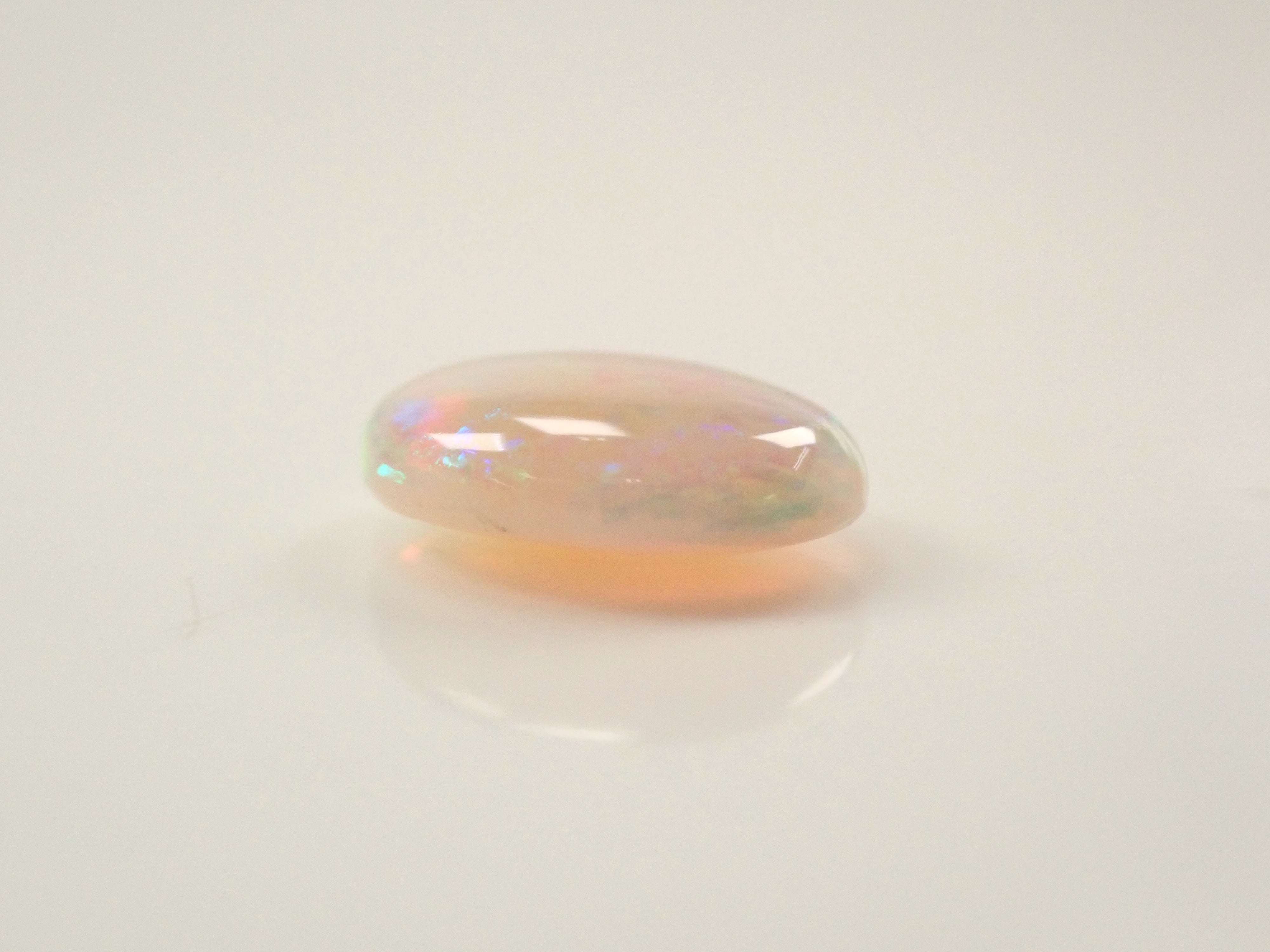 【1/4 22時販売】オーストラリア産ホワイトオパール 1.175ctルース