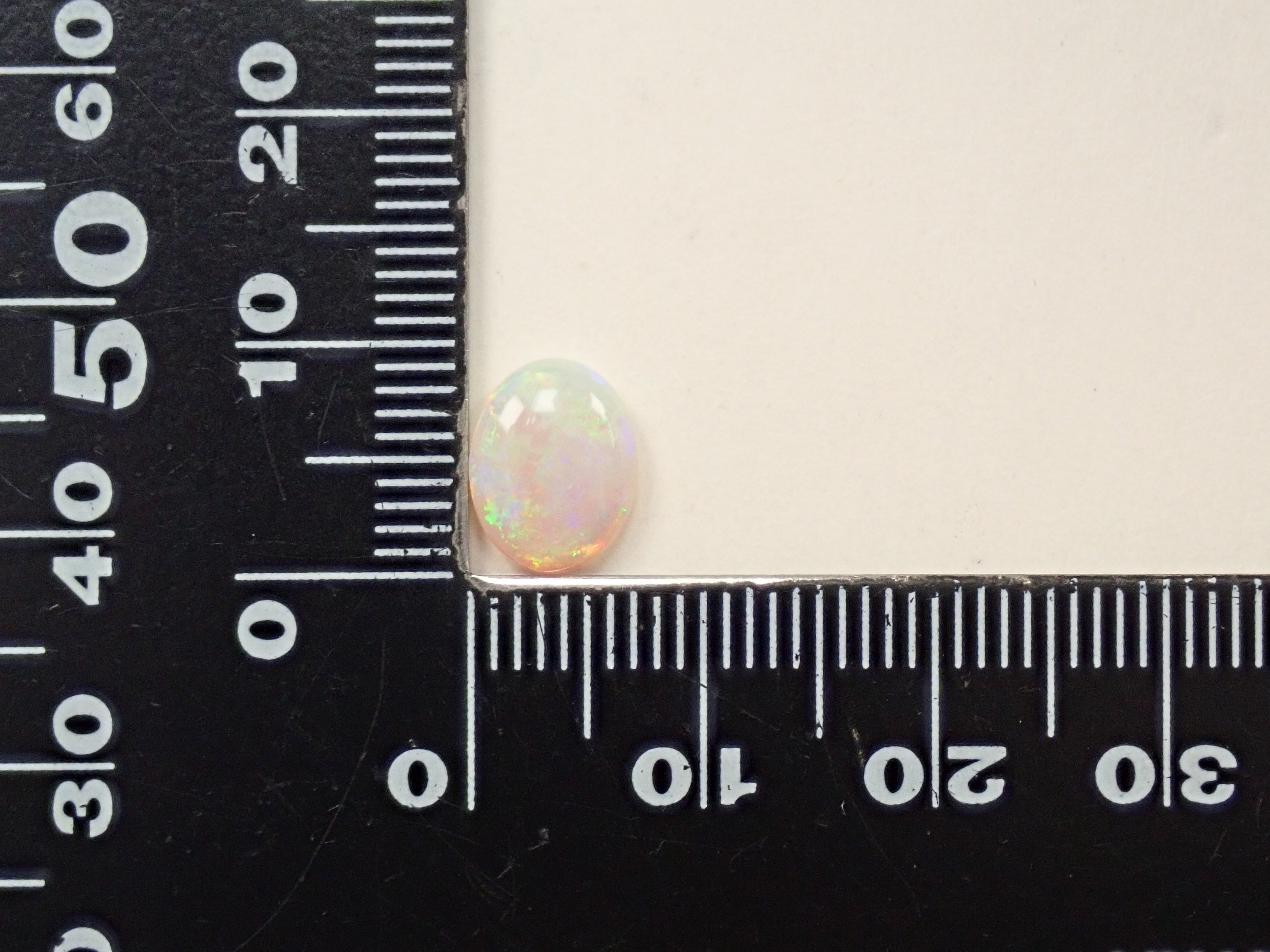 【1/4 22時販売】オーストラリア産ホワイトオパール 1.175ctルース