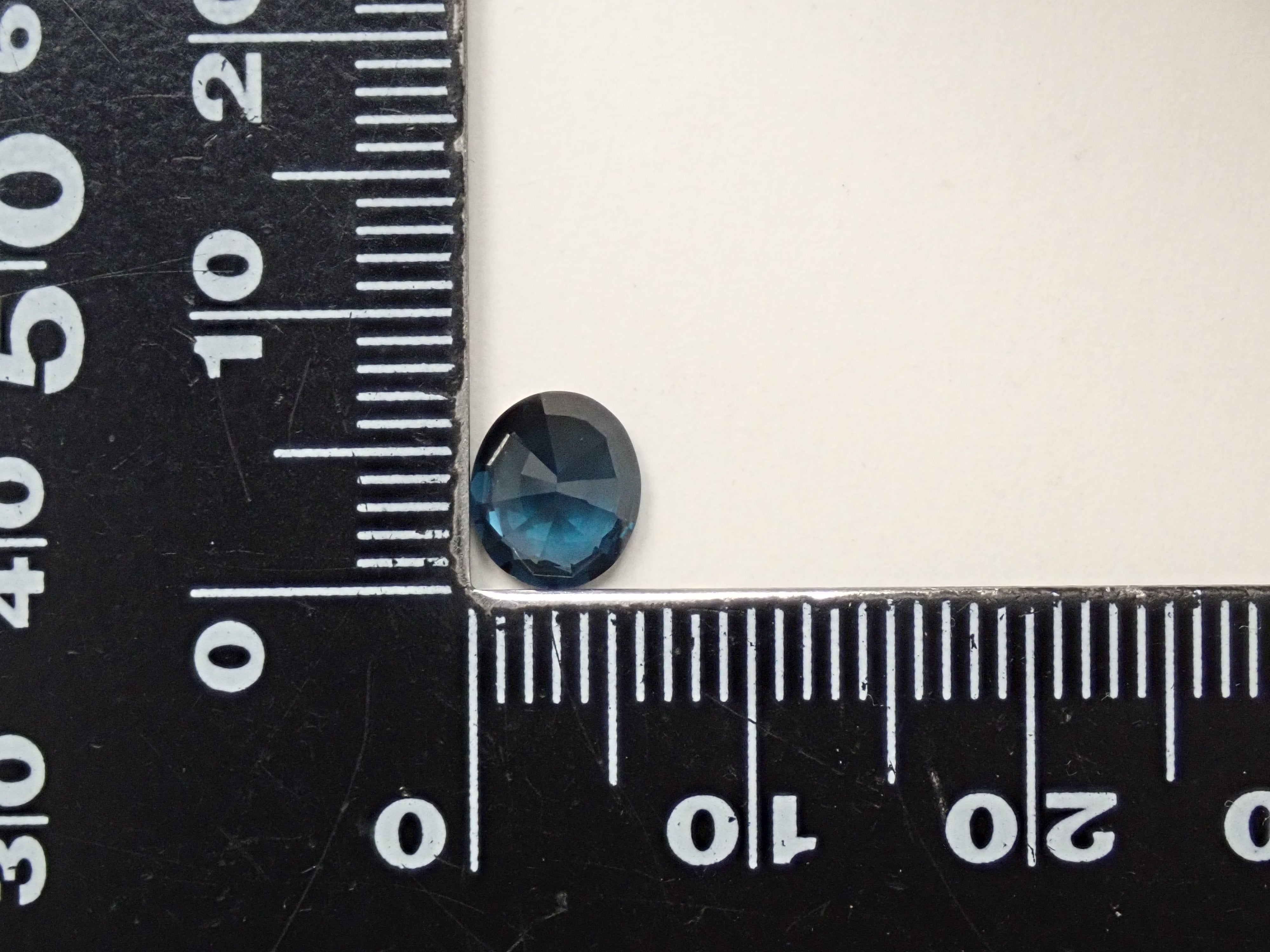 【1/6 22時販売】スリランカ産ブルースピネル 1.218ctルース 鑑別書