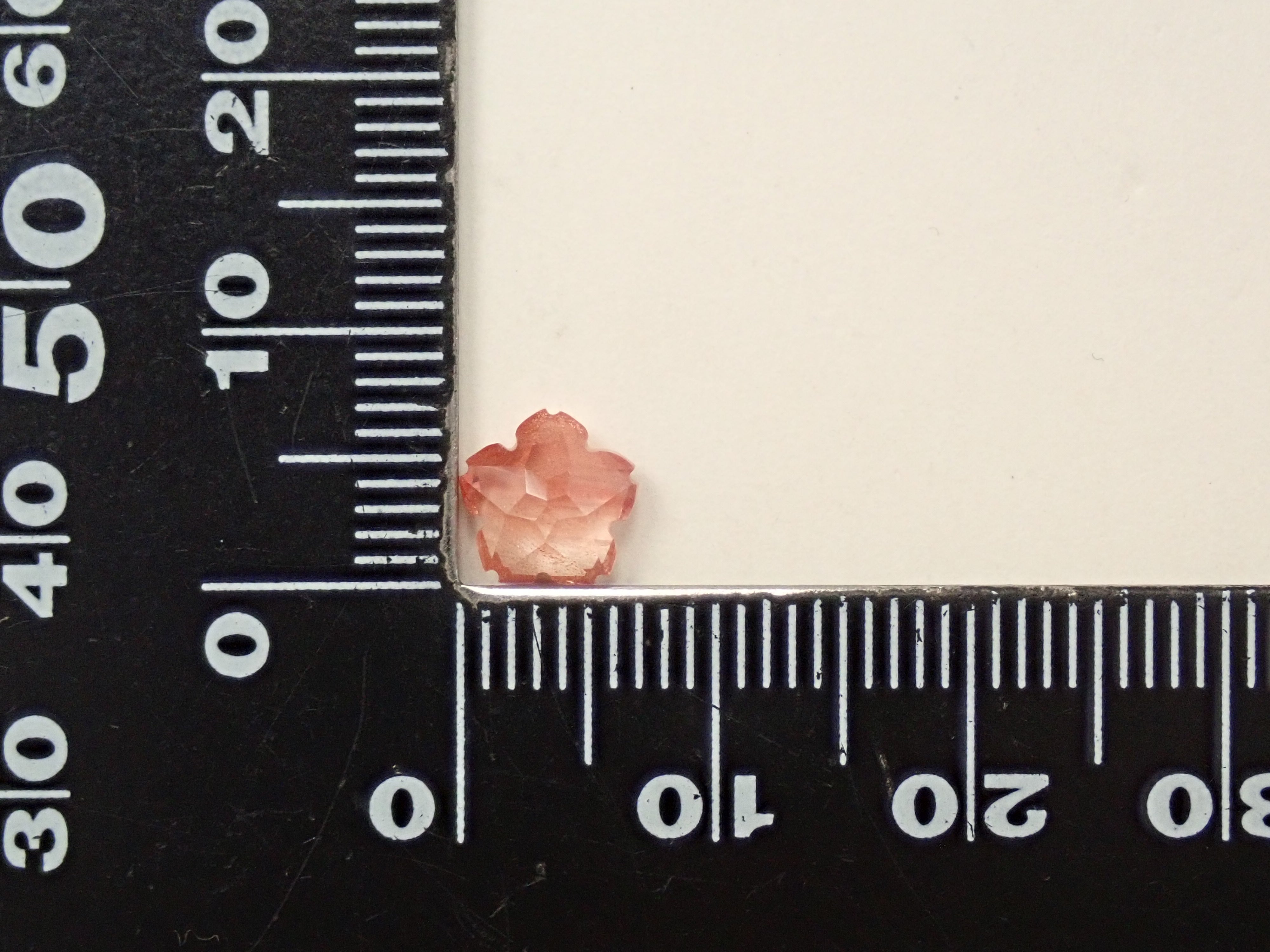 【さくらシェイプ】アメリカ産オレゴンサンストーン 1.201ctルース