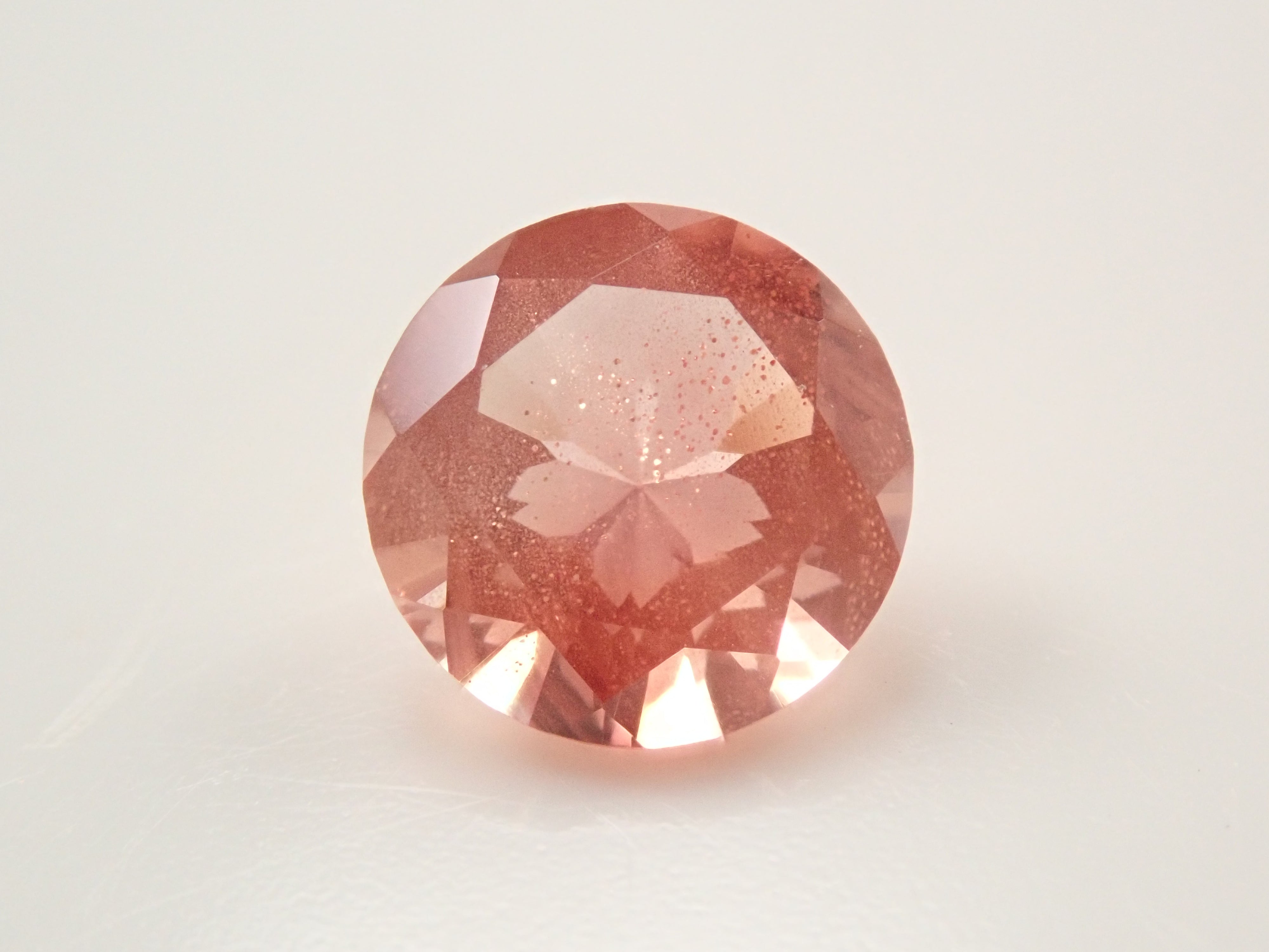 【抽選販売0117_01】【さくらインカット】アメリカ産オレゴンサンストーン 6.0mm/0.638ctルース