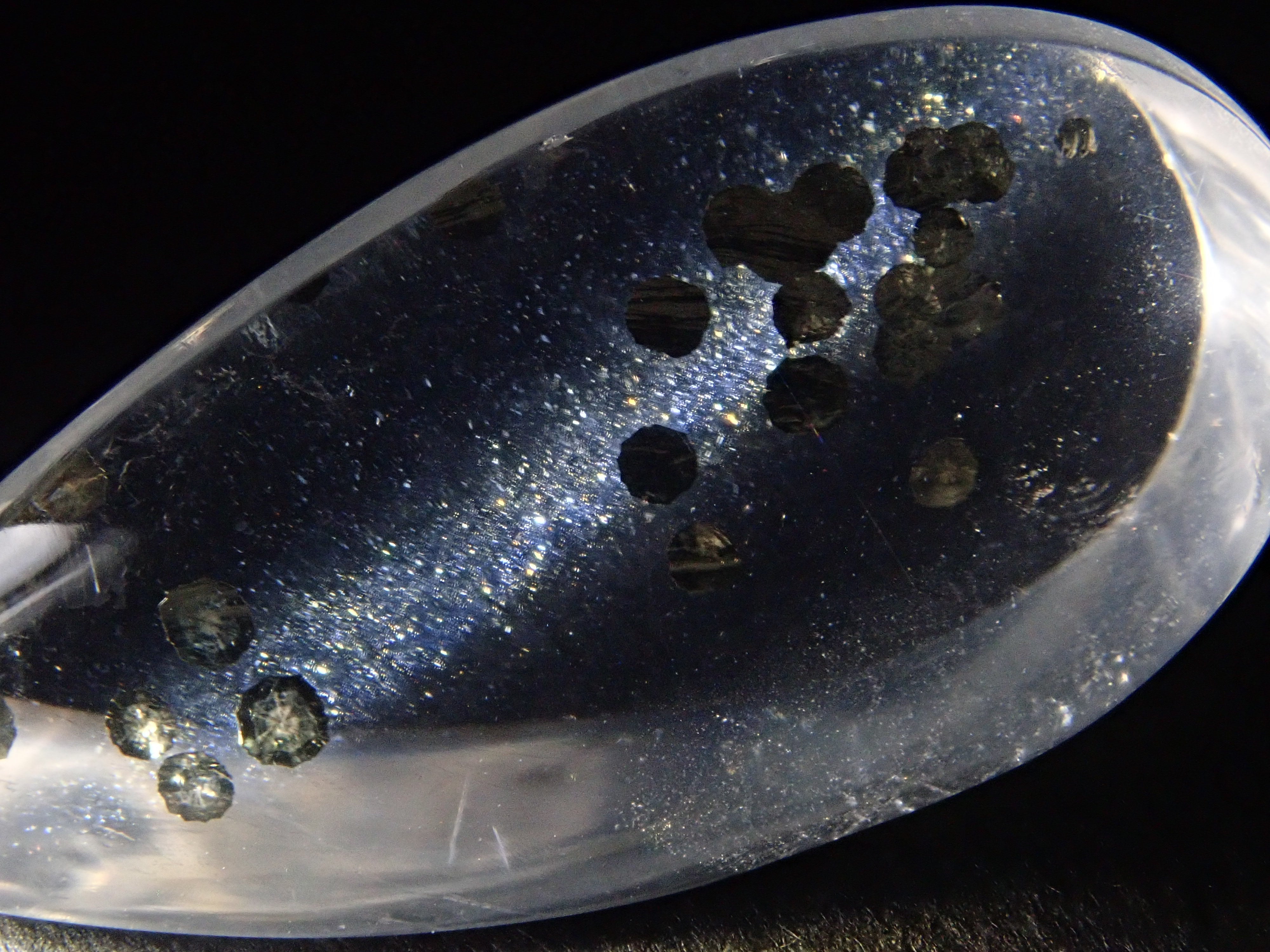 【12/30 22時販売】ブラジル産パイライトインクォーツ 9.477ctルース