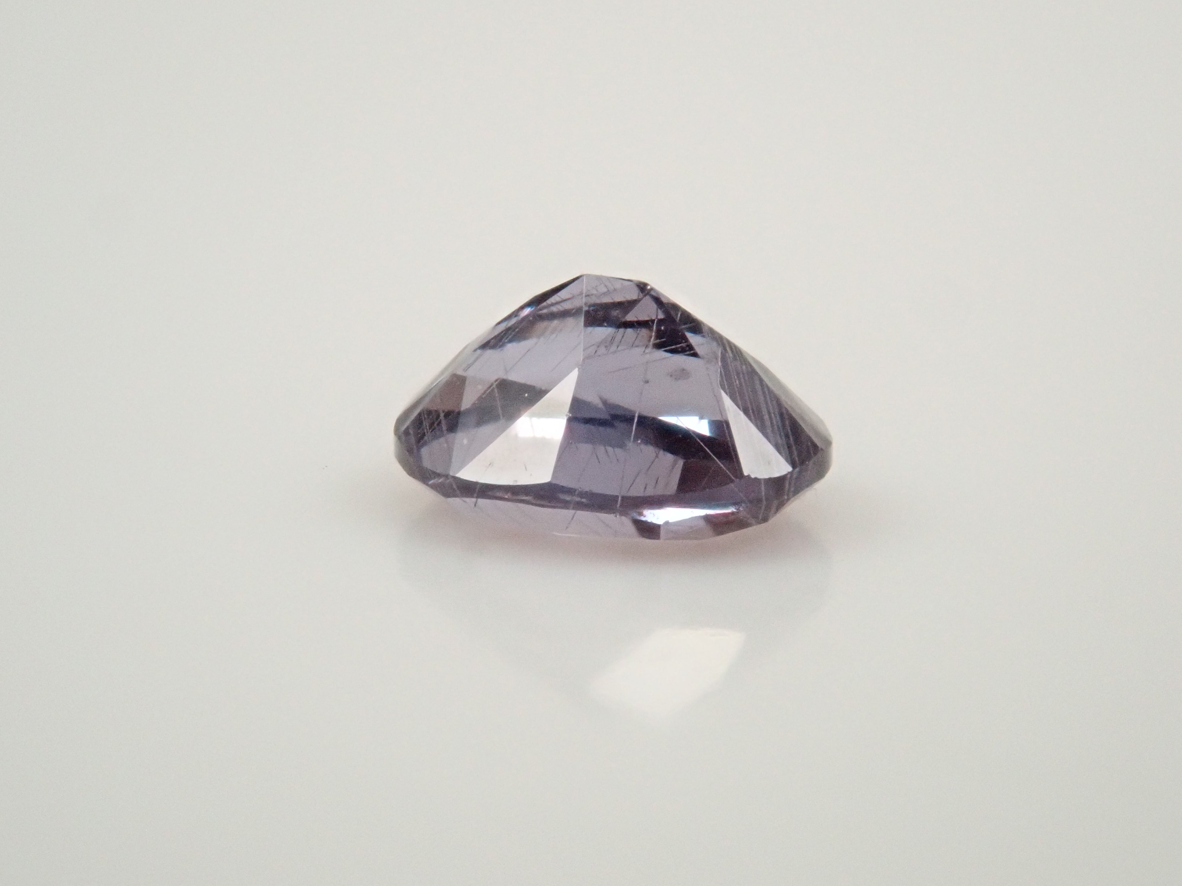 【1/1 22時販売】マダガスカル産ベキリーブルーガーネット(カラーチェンジガーネット) 0.221ctルース