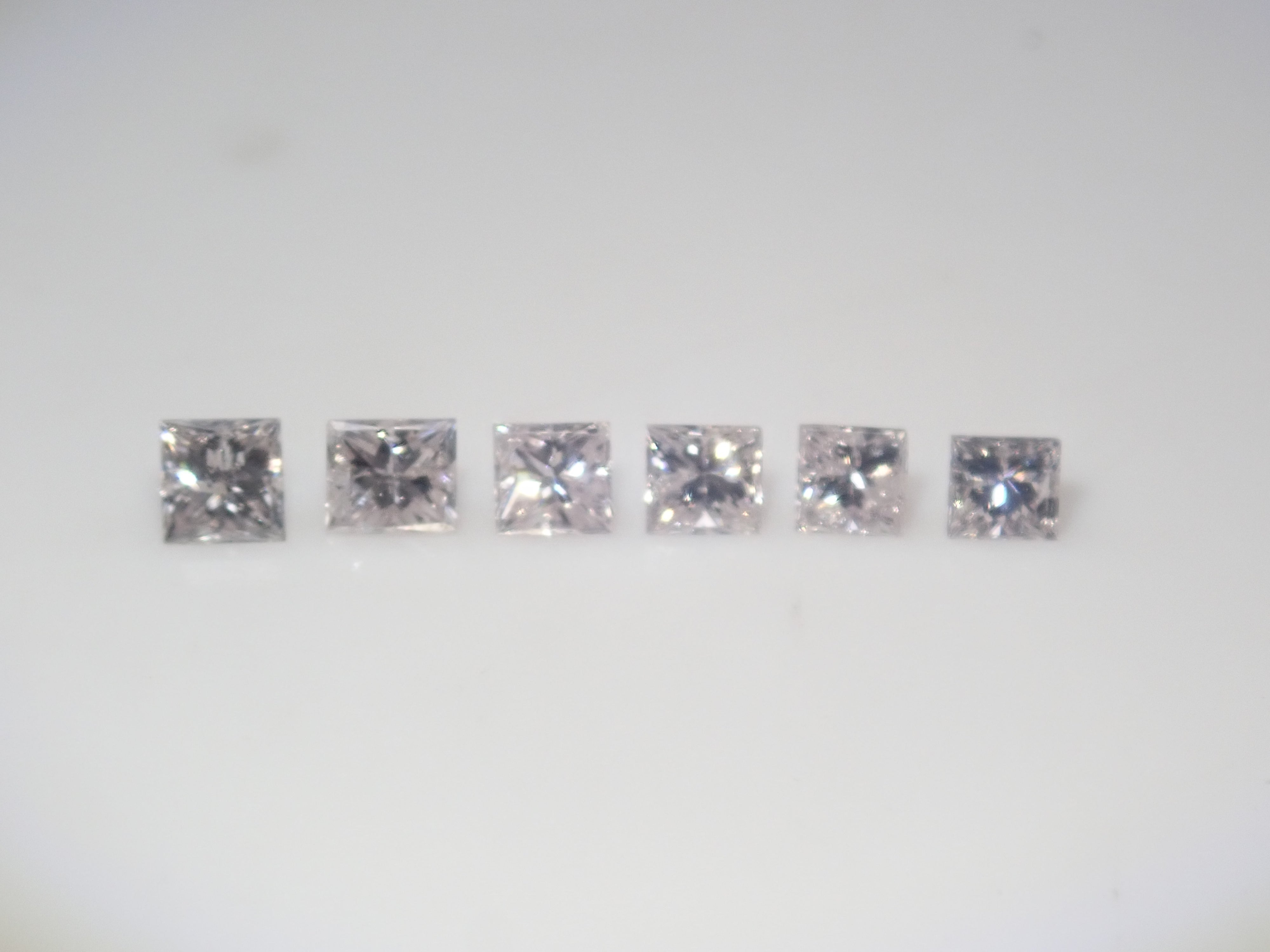 【1/10 22時販売】《限定13石》ピンクダイヤモンドガチャ💎通常49,800円のFANCYカラーやプリンセスカット含む《複数購入割引有》