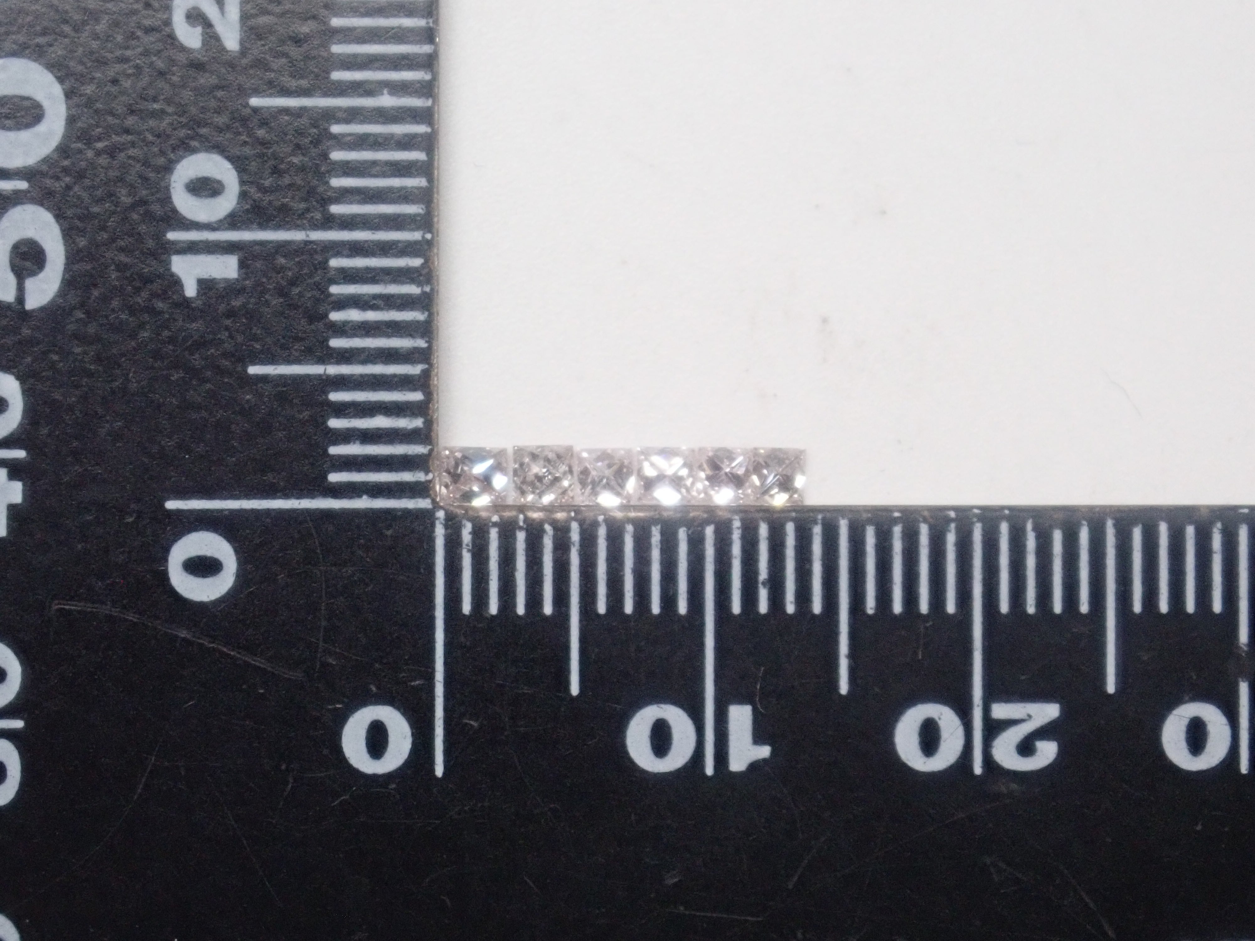 【1/10 22時販売】《限定13石》ピンクダイヤモンドガチャ💎通常49,800円のFANCYカラーやプリンセスカット含む《複数購入割引有》