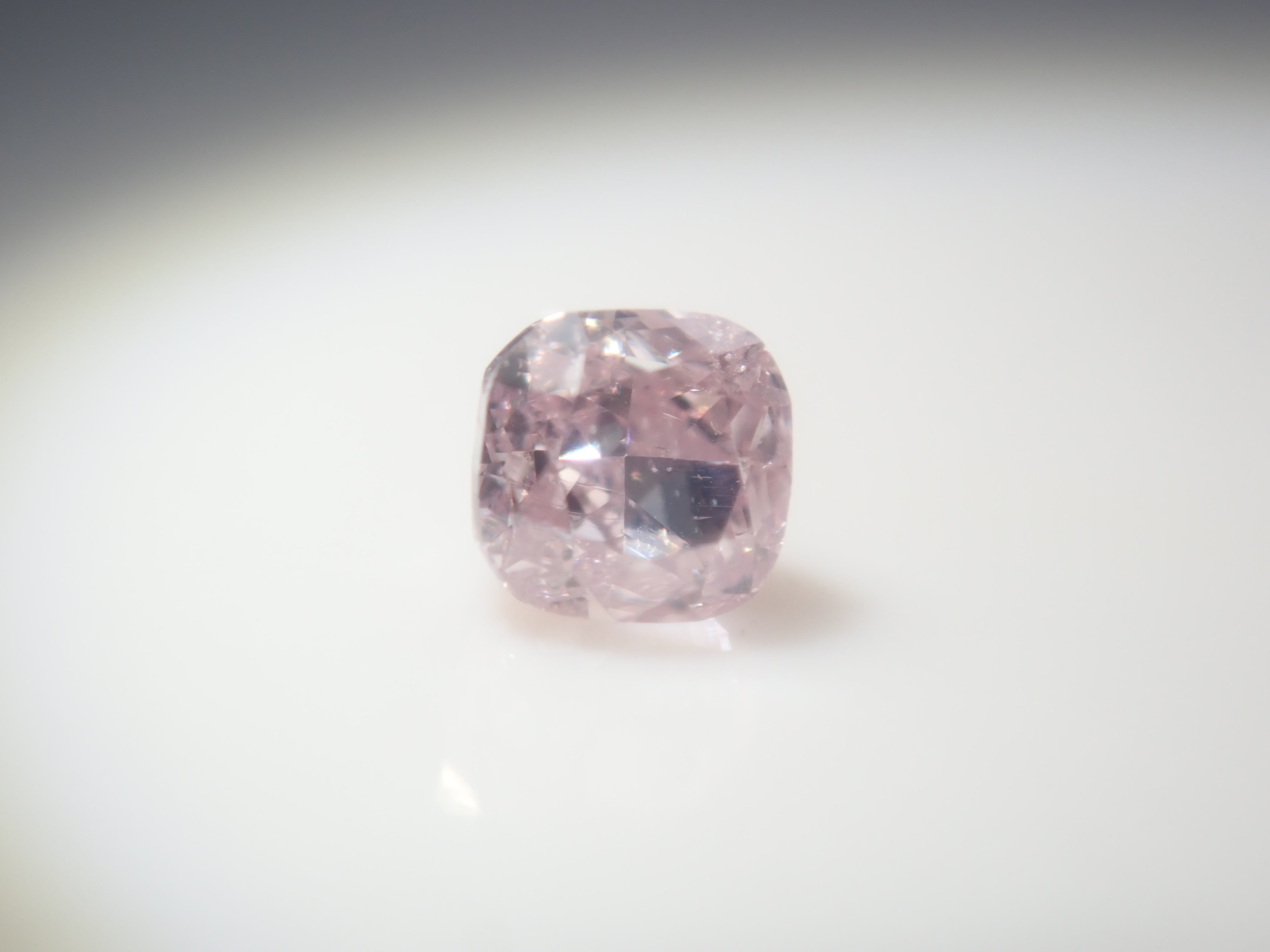 【1/10 22時販売】《限定13石》ピンクダイヤモンドガチャ💎通常49,800円のFANCYカラーやプリンセスカット含む《複数購入割引有》