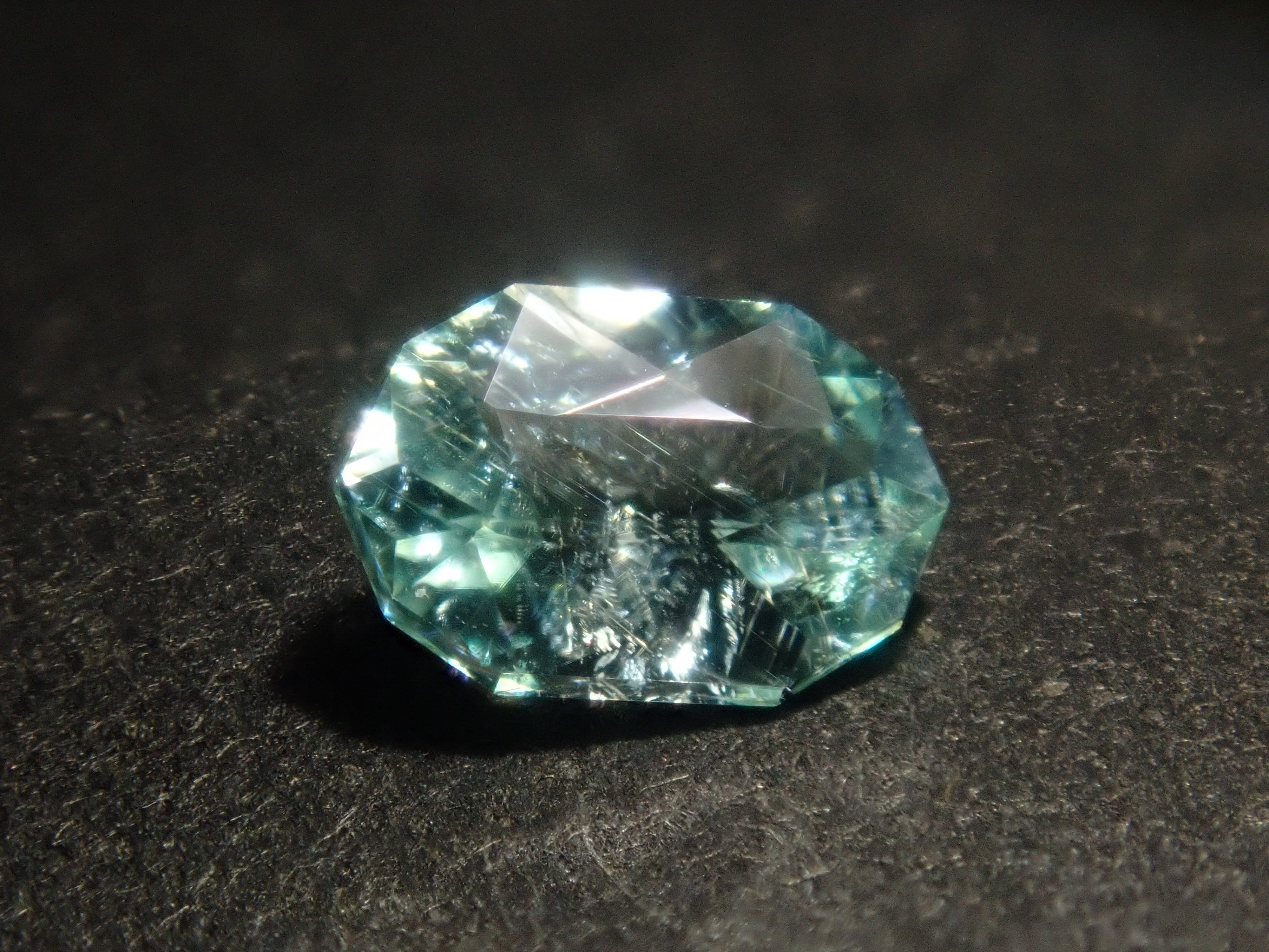 【1/12 22時販売】《限定15石》レアストーンガチャ💎98,000円のノンオイルレッドベリルGIA付き・シンシャ・モザンビーク産パライバトルマリン・ベニトアイトなど《複数購入割引有》