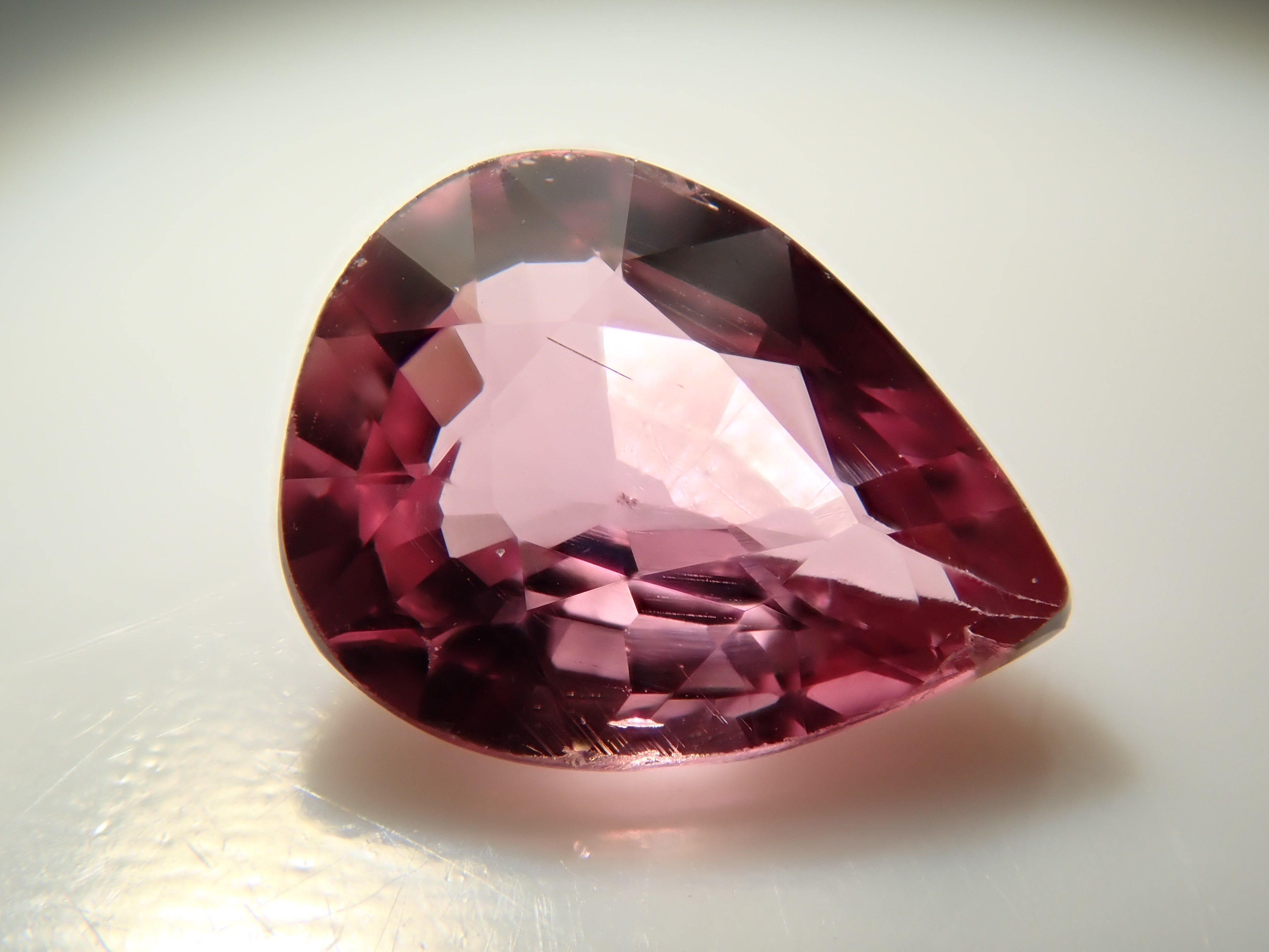 【12548254掲載】パパラチアサファイア 0.474ctルース