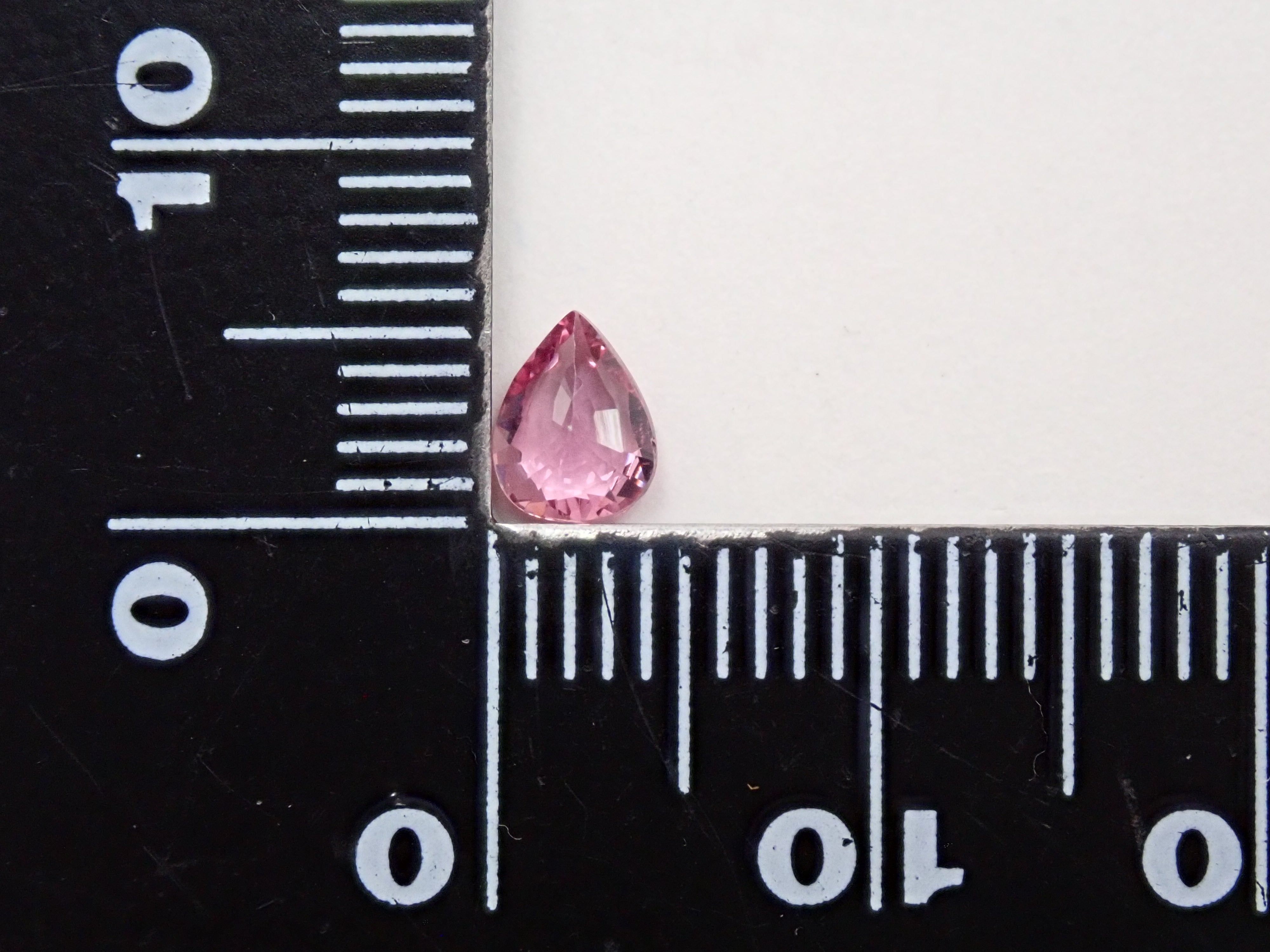 【12548254掲載】パパラチアサファイア 0.474ctルース