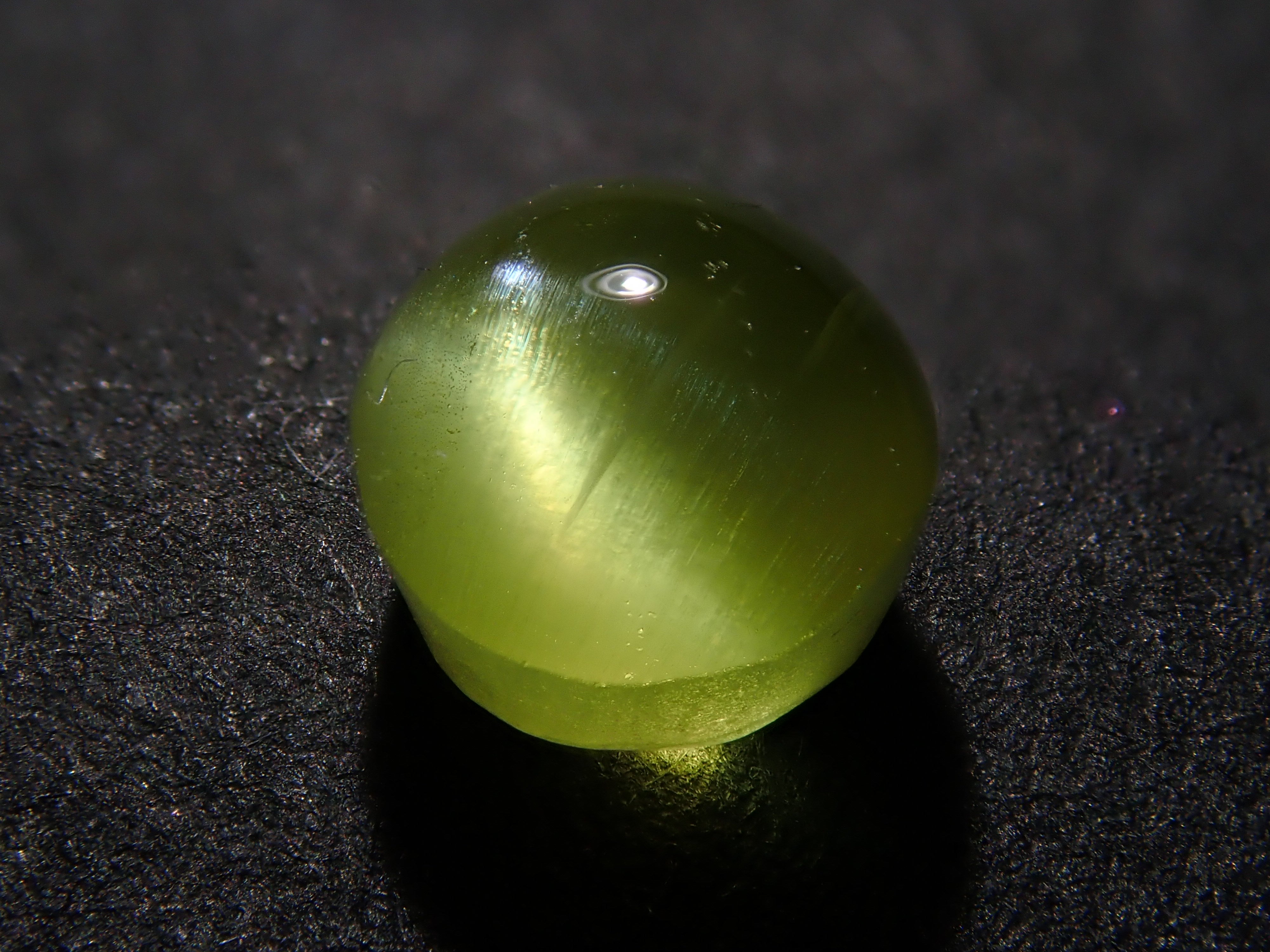 【1/1 22時販売】インド産パロットクリソベリルキャッツアイ 5.0mm/1.099ctルース