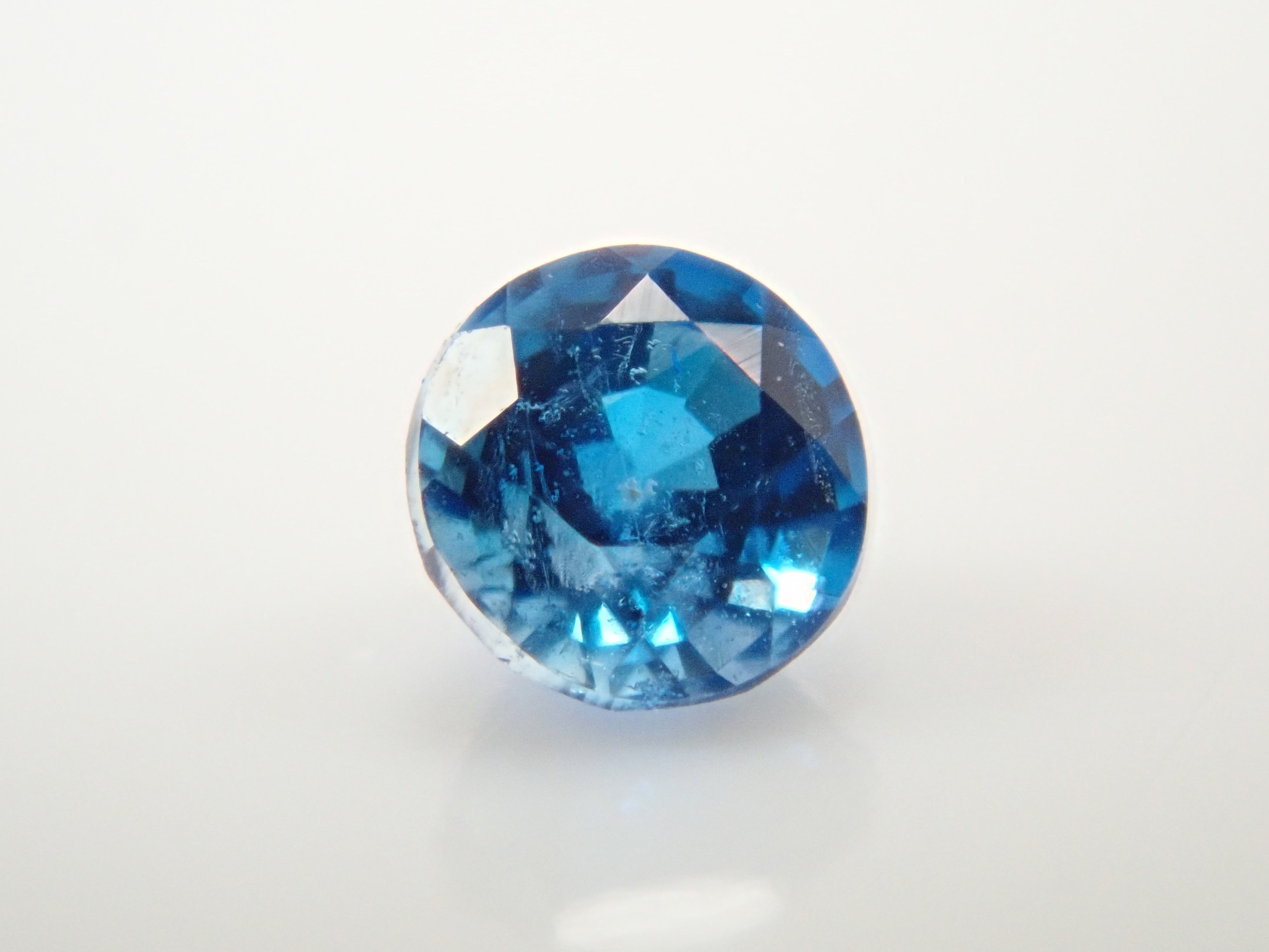 【12/29 22時販売】ジンバブエ産ユークレース 2.2mm/0.065ctルース