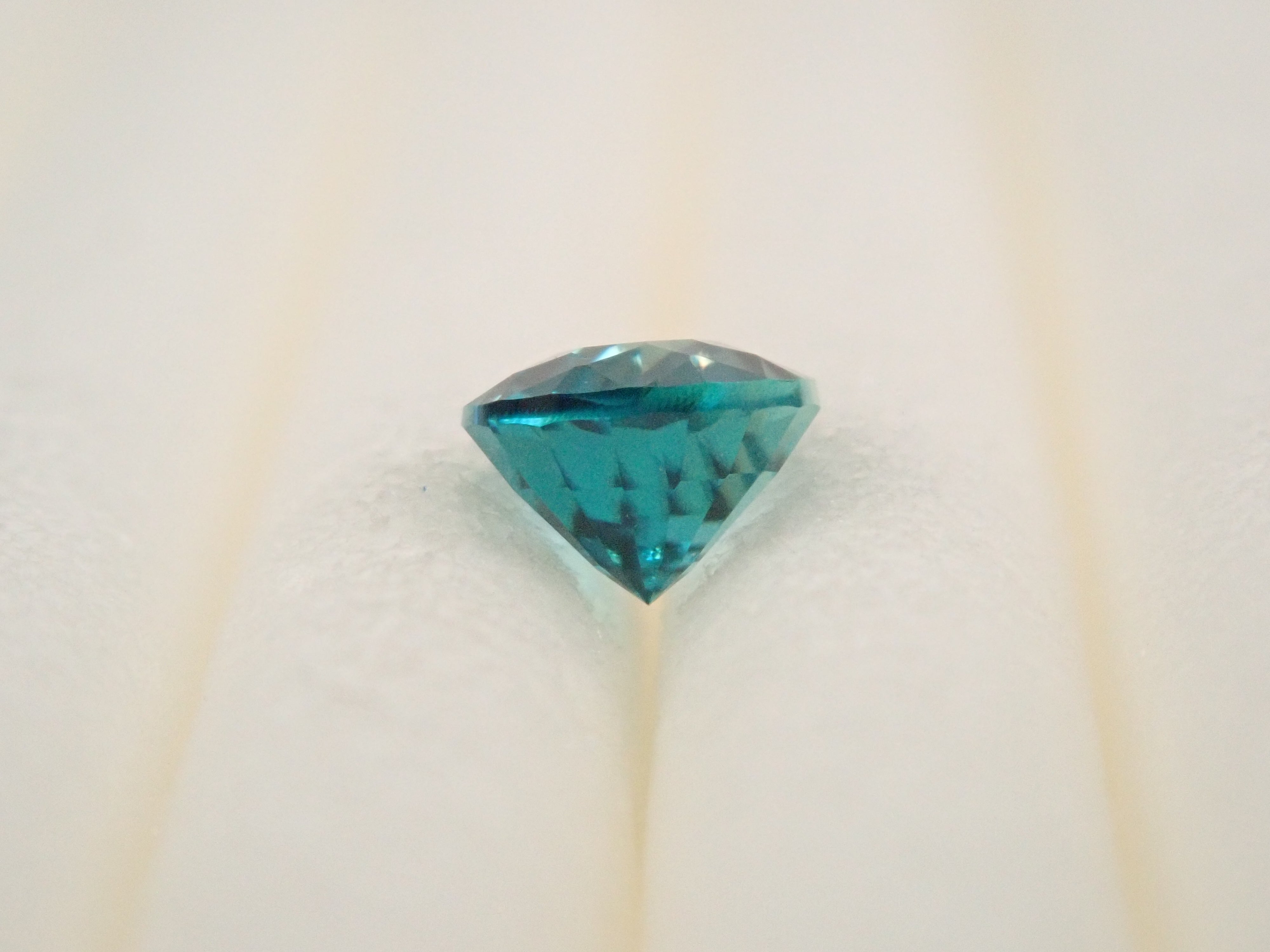 【12/29 22時販売】マダガスカル産グランディディエライト 0.169ctルース