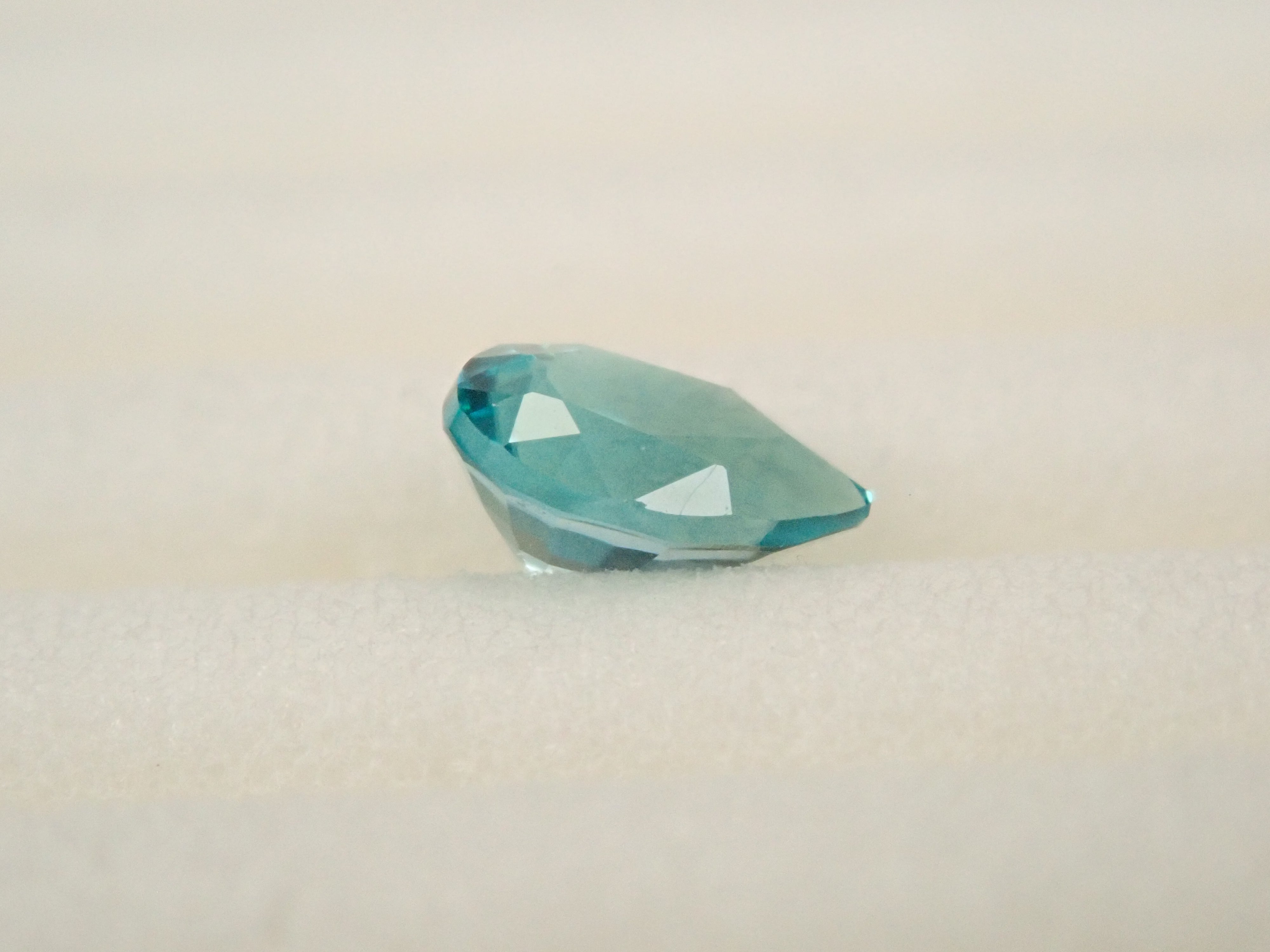 【12/29 22時販売】マダガスカル産グランディディエライト 0.167ctルース