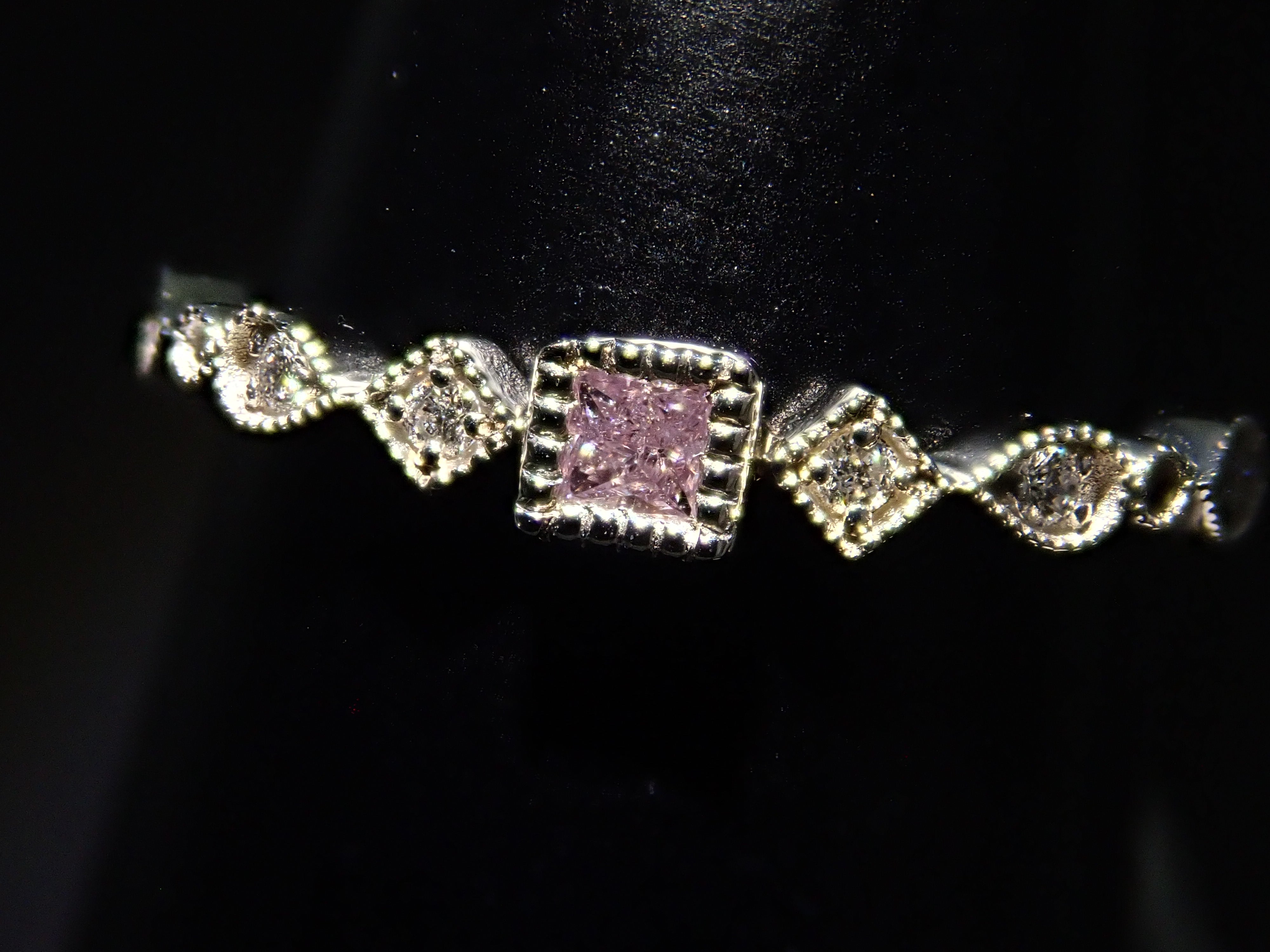 Pt950ピンクダイヤモンド0.047ct リング